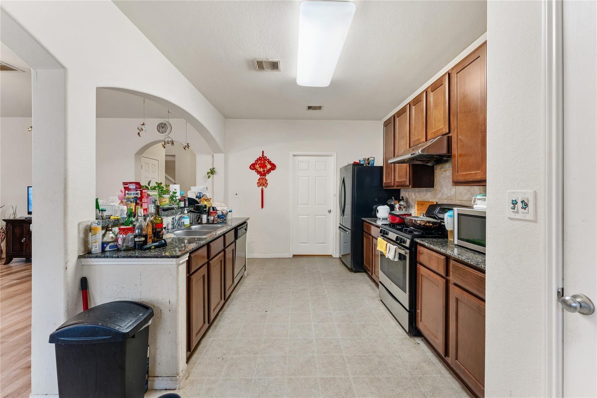 7255 Autumn Sun Drive, Houston, TX 77083 7255 Autumn Sun Drive, Houston, TX 77083