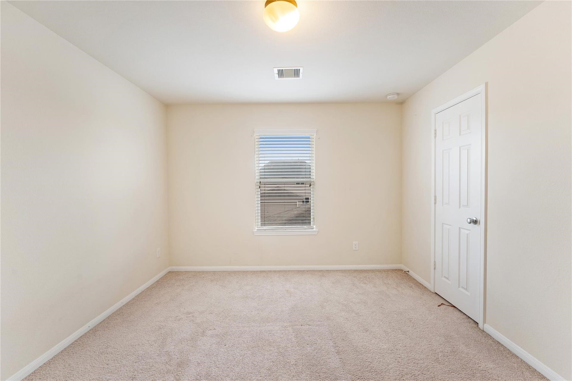 7255 Autumn Sun Drive, Houston, TX 77083 7255 Autumn Sun Drive, Houston, TX 77083