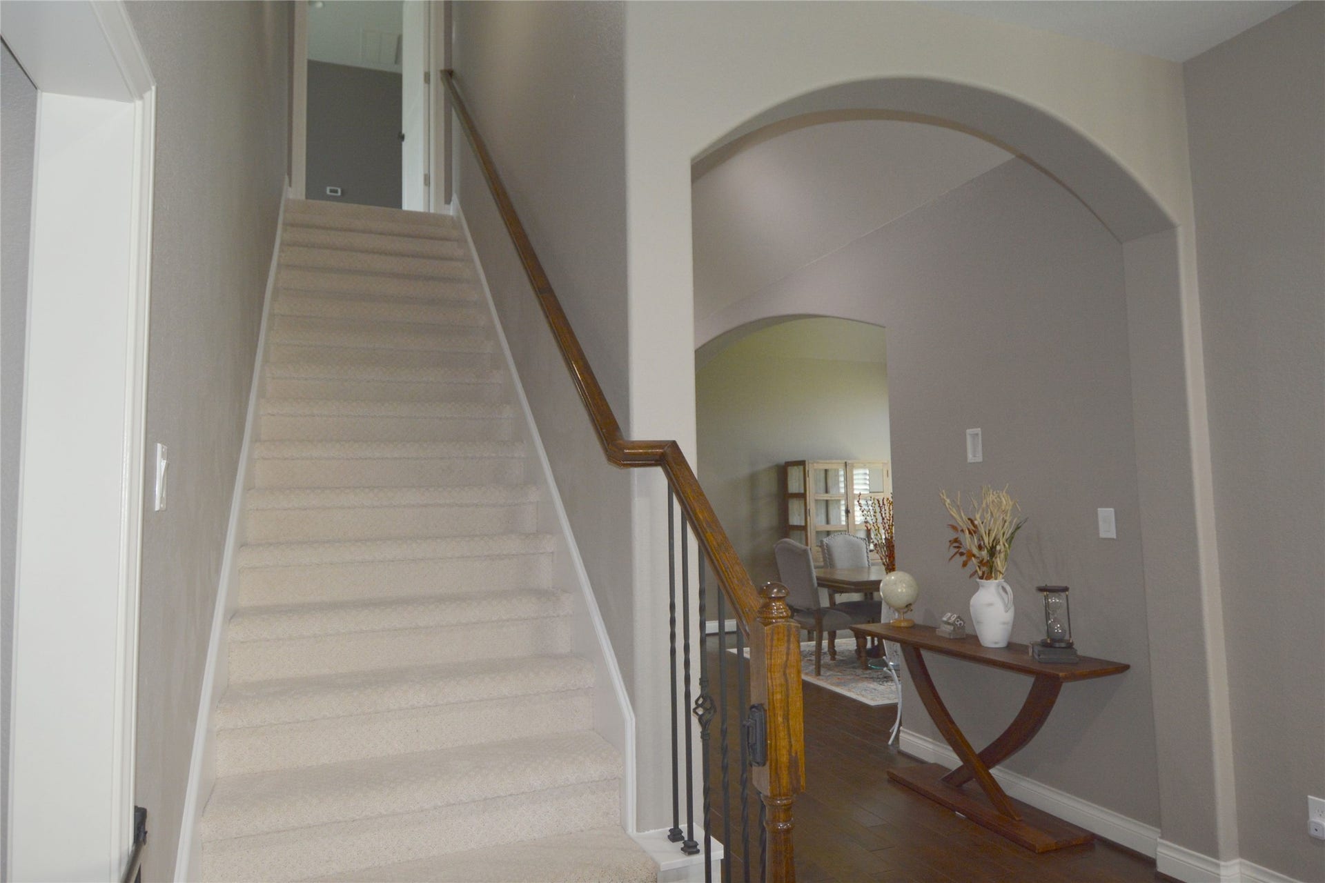 Stair case has new carpet installed