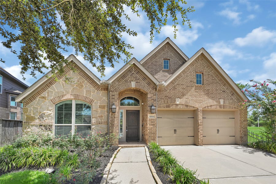 Property photo for 10111 Gentle River Way, Missouri City, TX