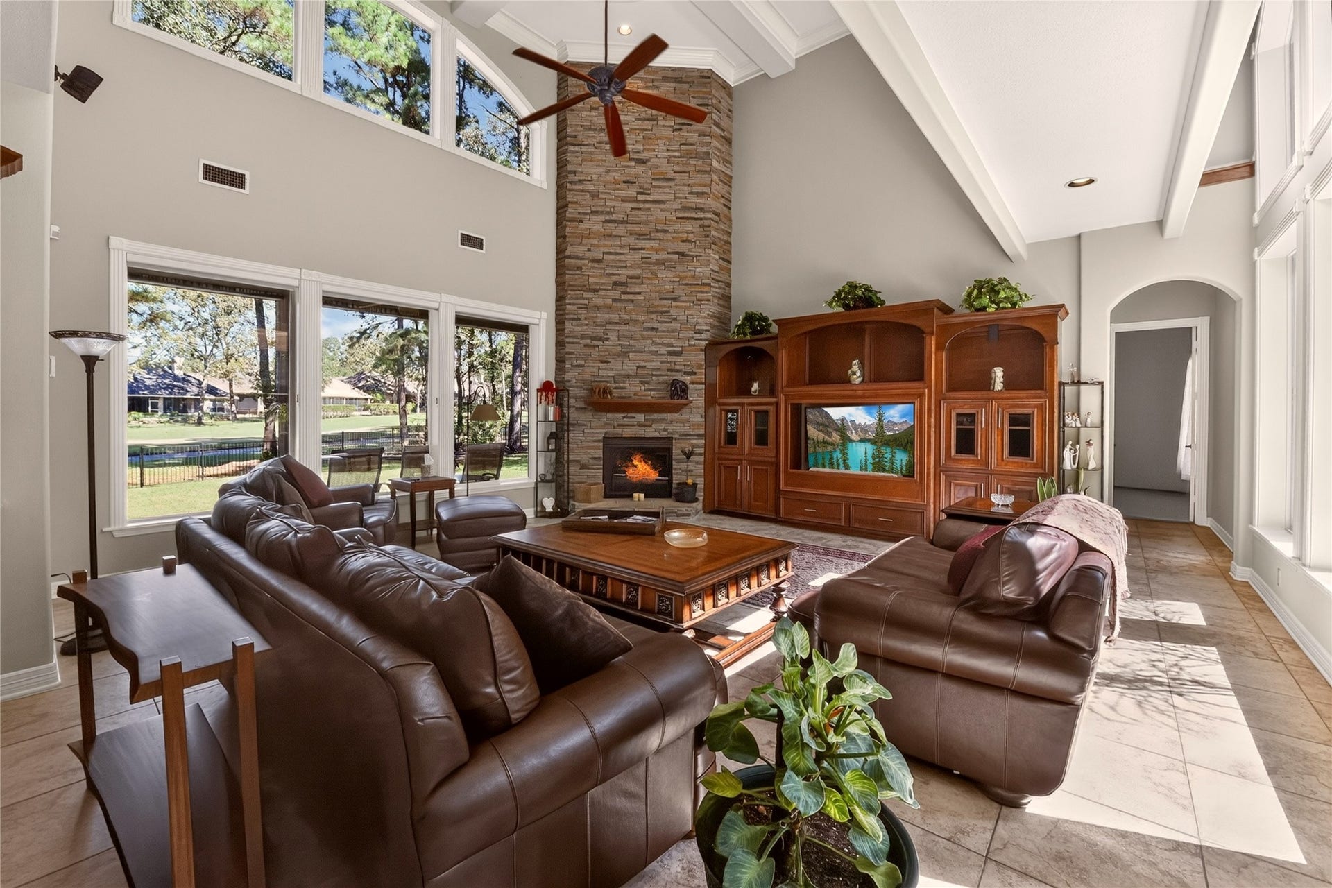 3111 Bentwater Drive, Montgomery, TX 77356