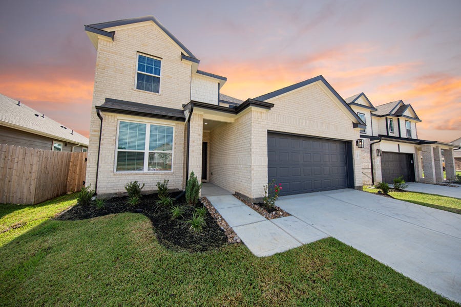 Property photo for 16693 Heritage Pines Lane, Conroe, TX
