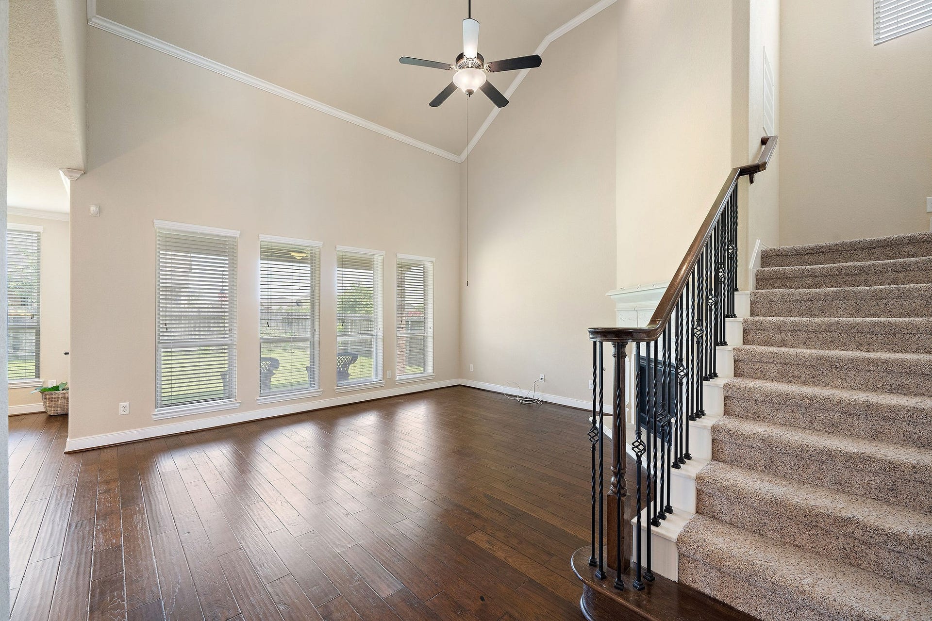 7002 Pearl Terrace Lane, Richmond, TX 77469 7002 Pearl Terrace Lane, Richmond, TX 77469