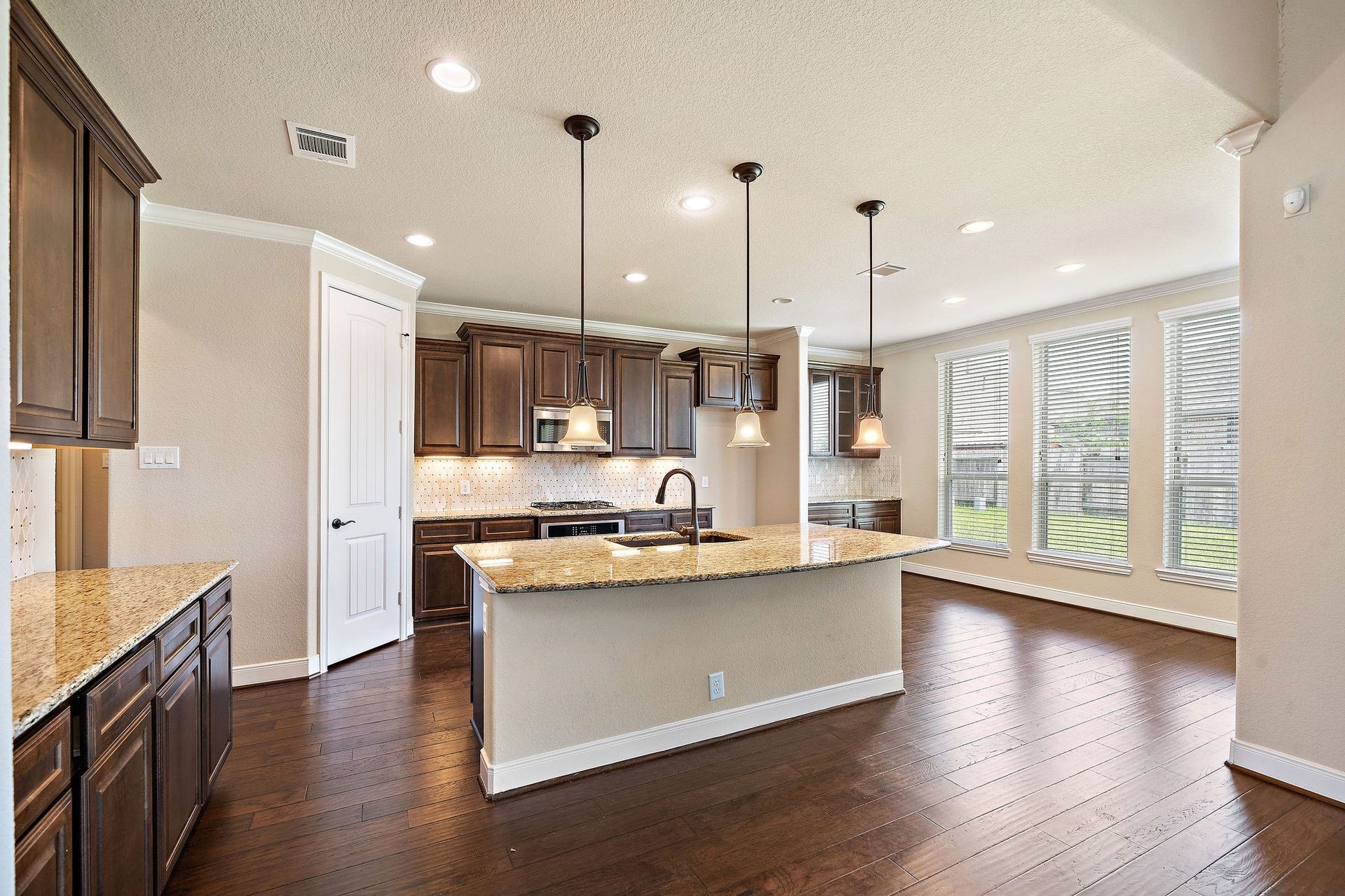 7002 Pearl Terrace Lane, Richmond, TX 77469 7002 Pearl Terrace Lane, Richmond, TX 77469