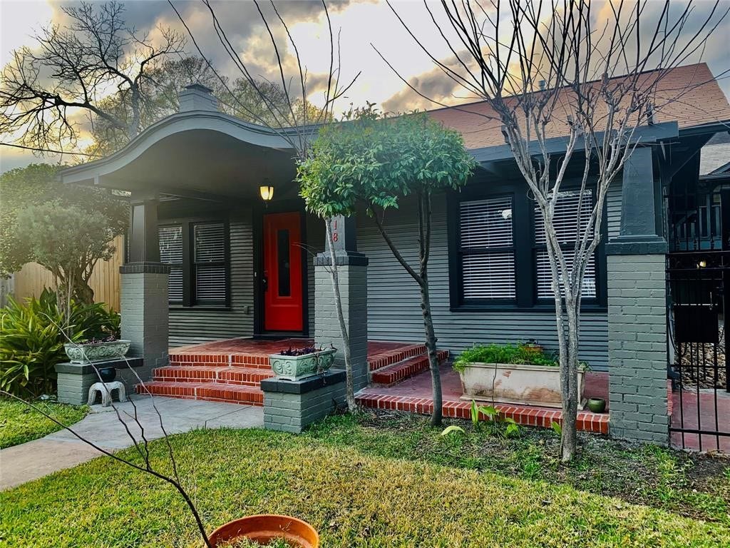 1518 Indiana Street, Houston, TX 77006 1518 Indiana Street, Houston, TX 77006