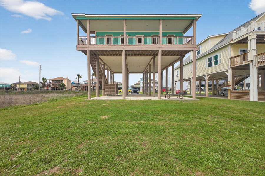 Property photo for 1410 Gulf, Crystal Beach, TX