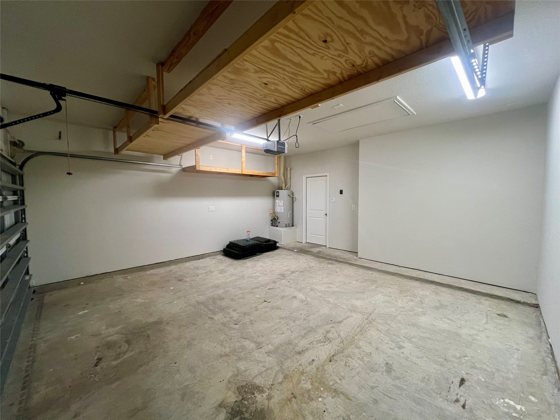 Clean and roomy 2 car garage.