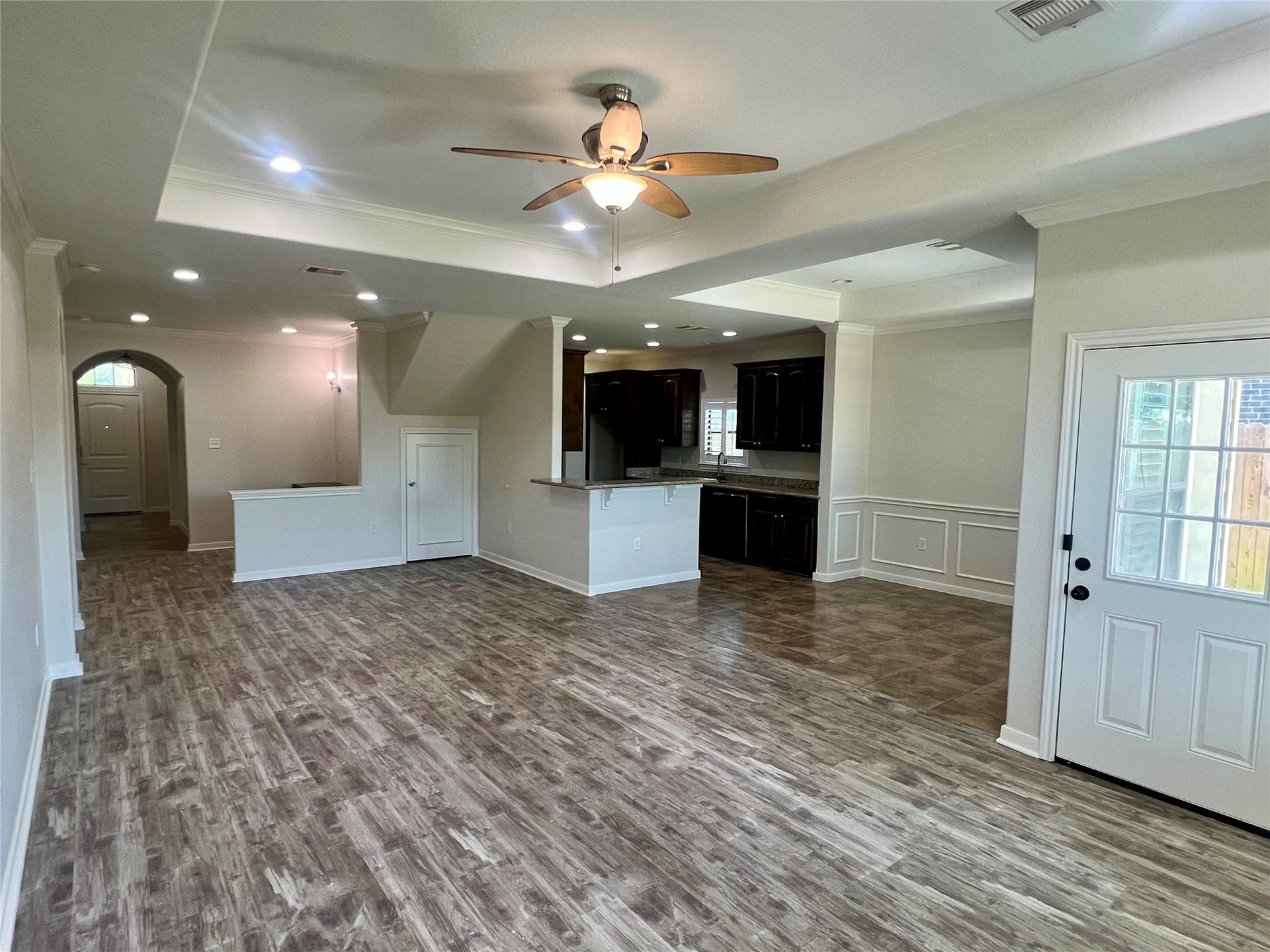 2212 Dove Haven Lane, League City, TX 77573