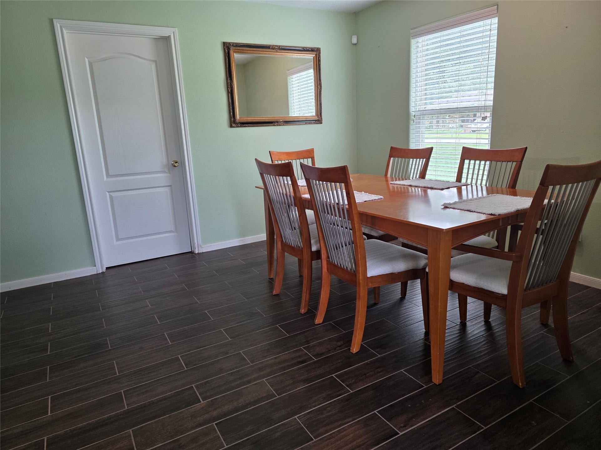 3632 W Meadow Lane, Dickinson, TX 77539 3632 W Meadow Lane, Dickinson, TX 77539