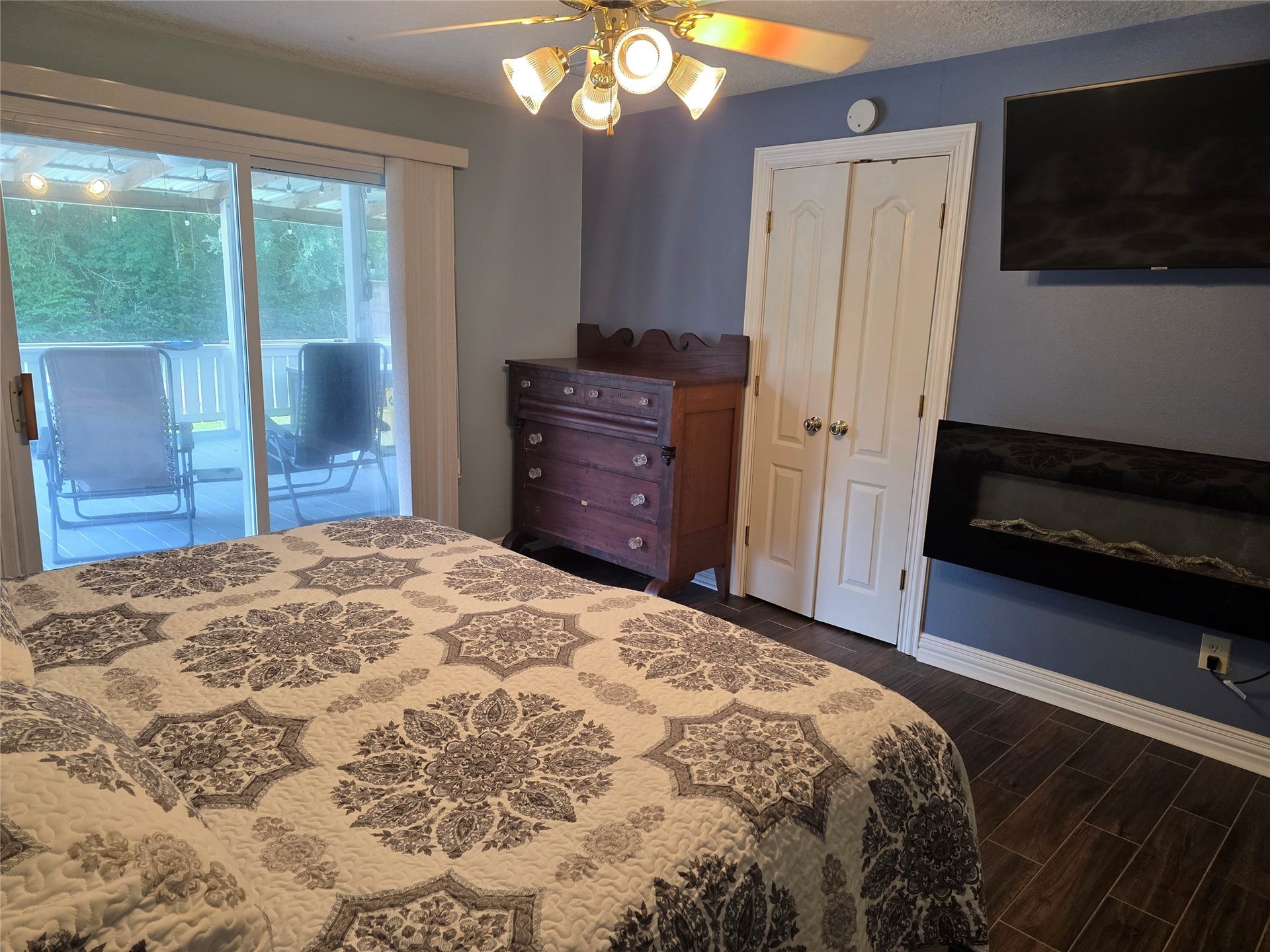 3632 W Meadow Lane, Dickinson, TX 77539 3632 W Meadow Lane, Dickinson, TX 77539