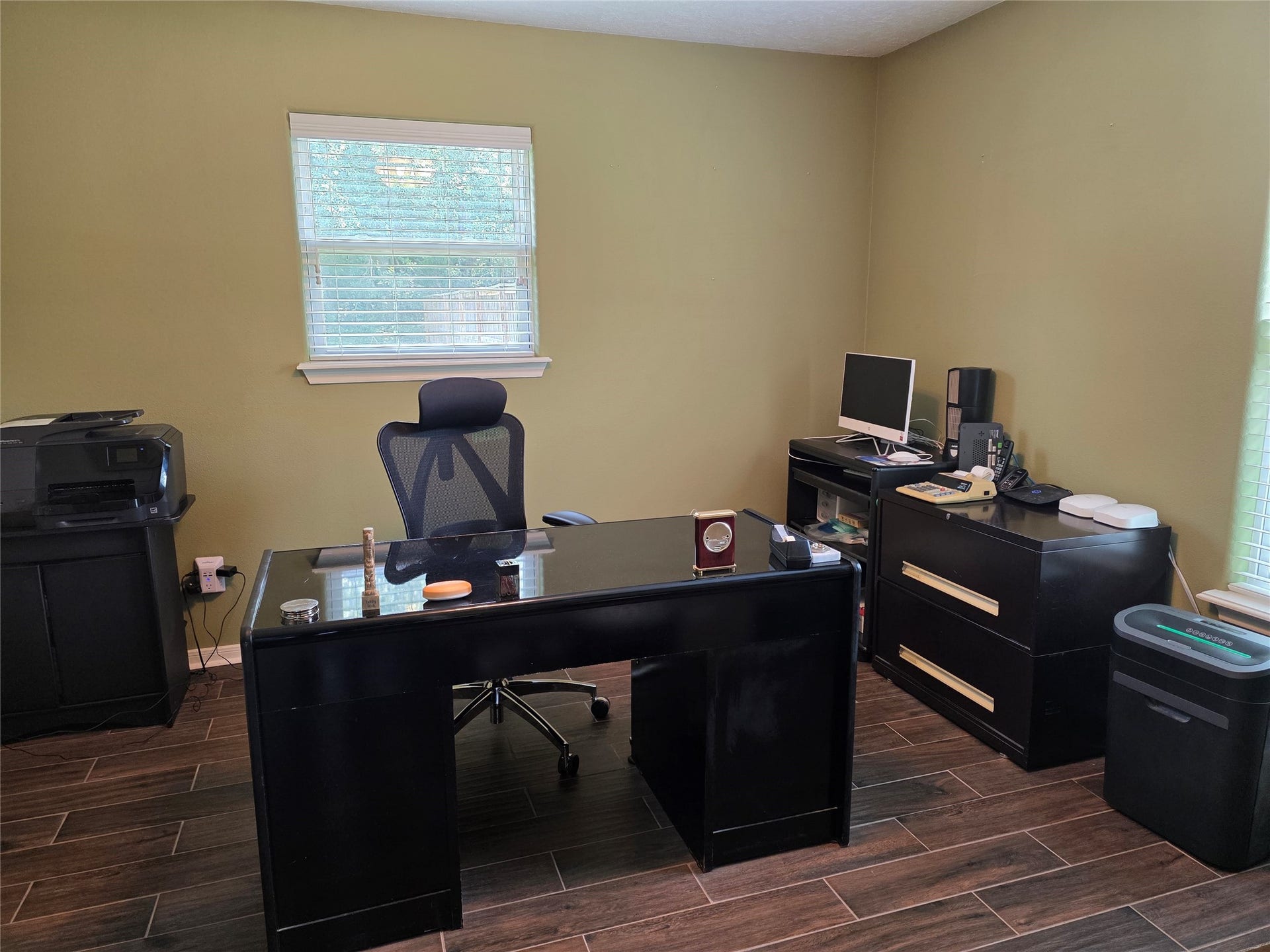 3632 W Meadow Lane, Dickinson, TX 77539 3632 W Meadow Lane, Dickinson, TX 77539