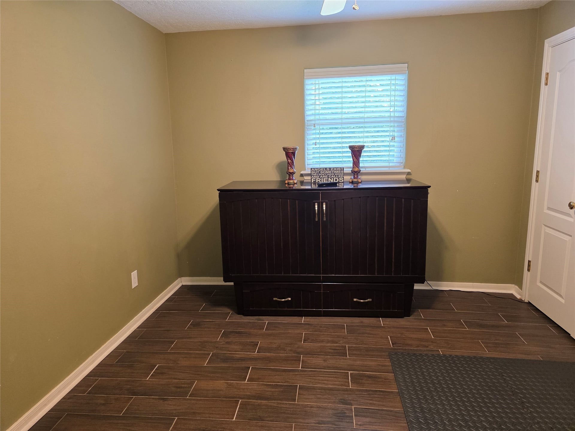 3632 W Meadow Lane, Dickinson, TX 77539 Bedroom #2