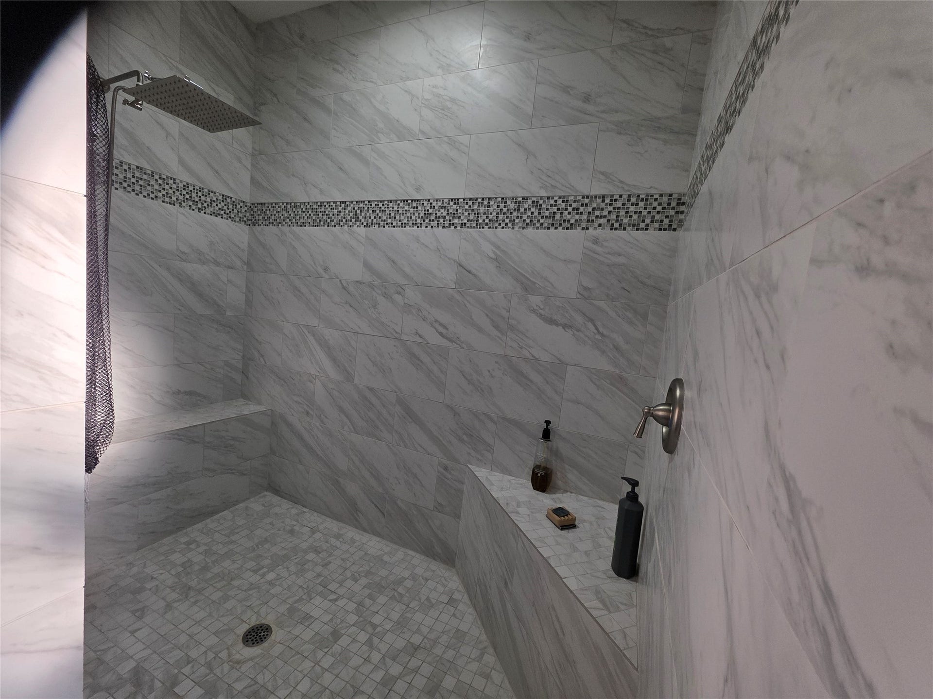 3632 W Meadow Lane, Dickinson, TX 77539 Pool House Bathroom