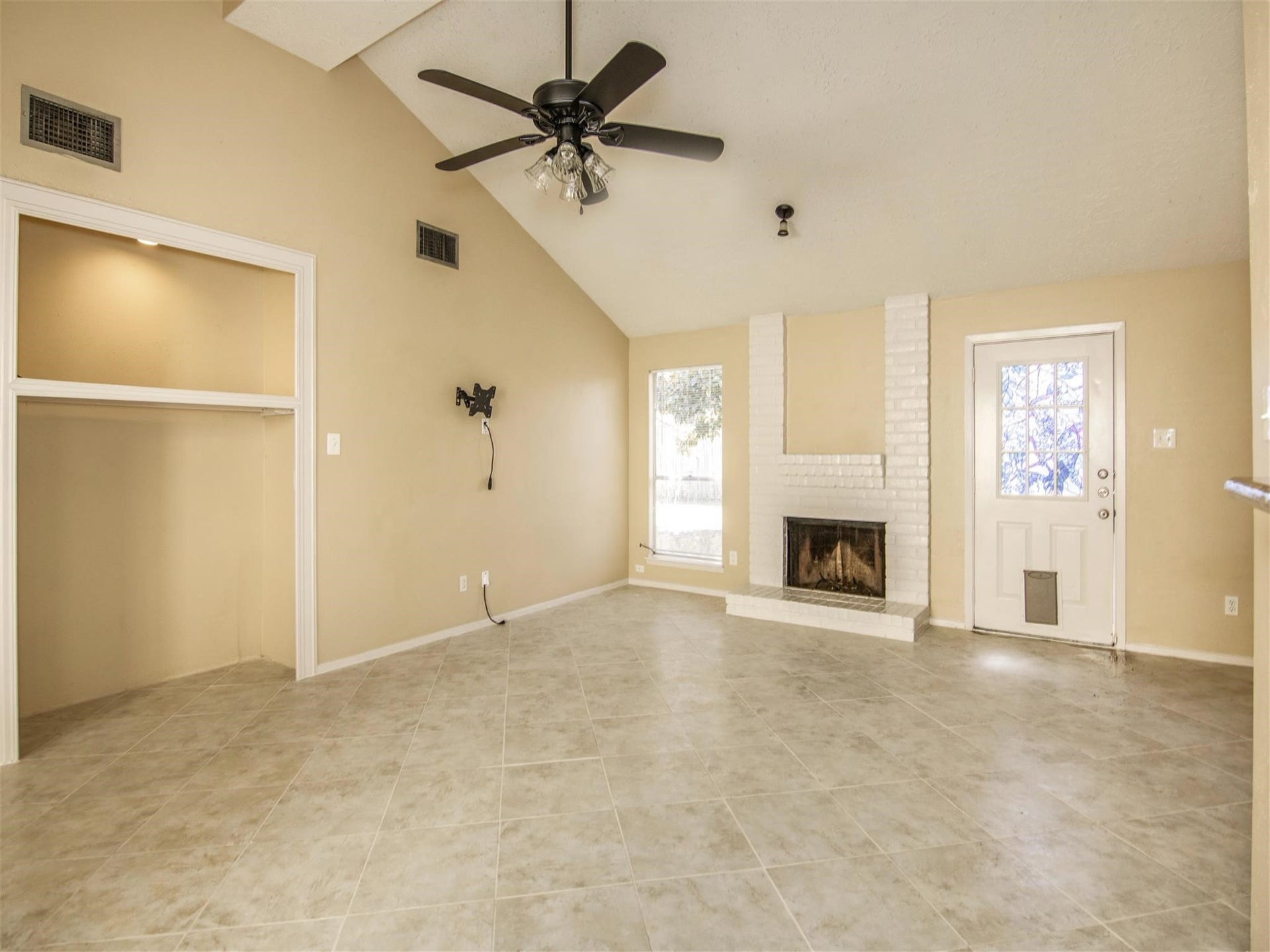6924 Foxmont Lane, Humble, TX 77338