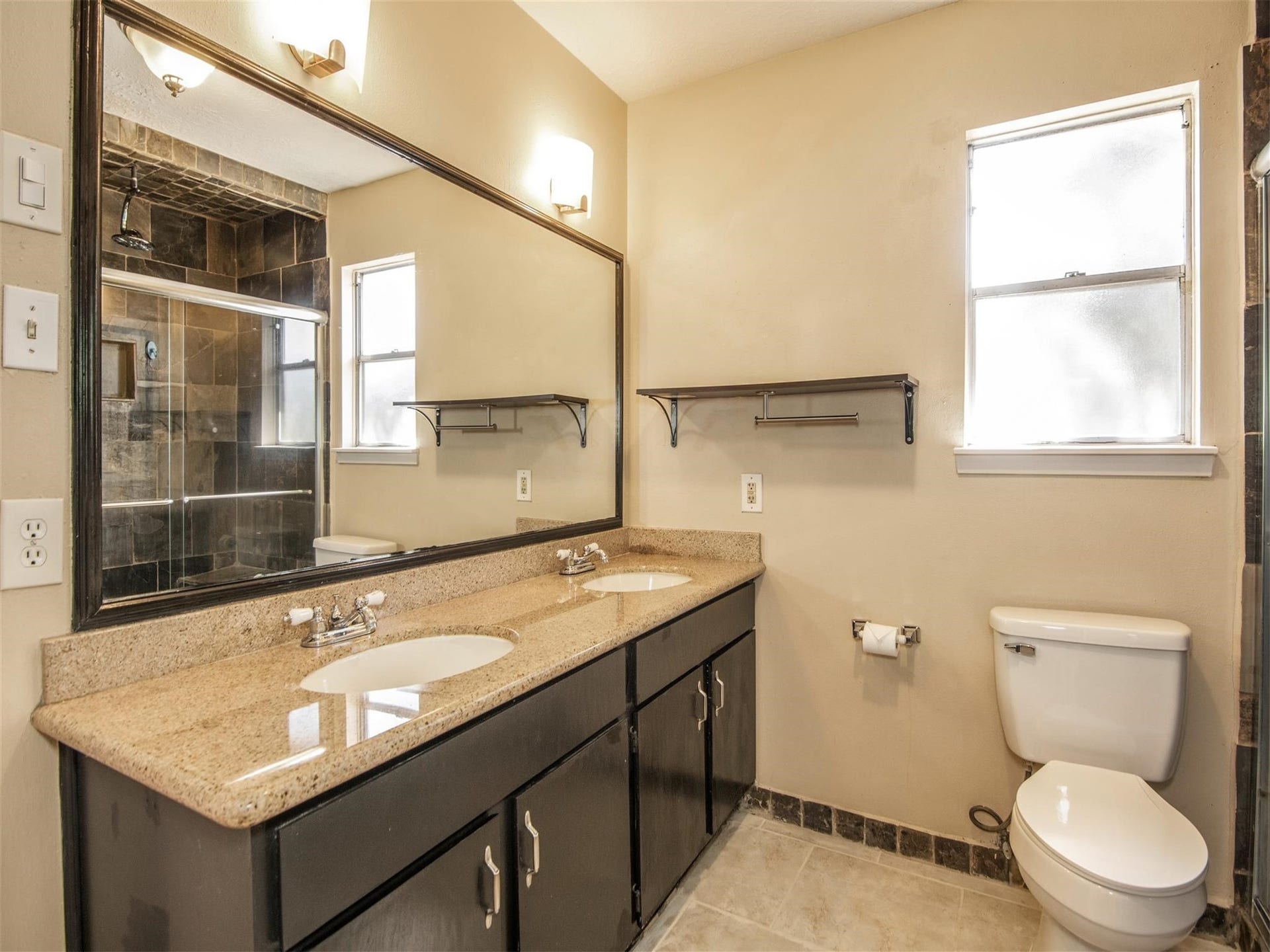 6924 Foxmont Lane, Humble, TX 77338