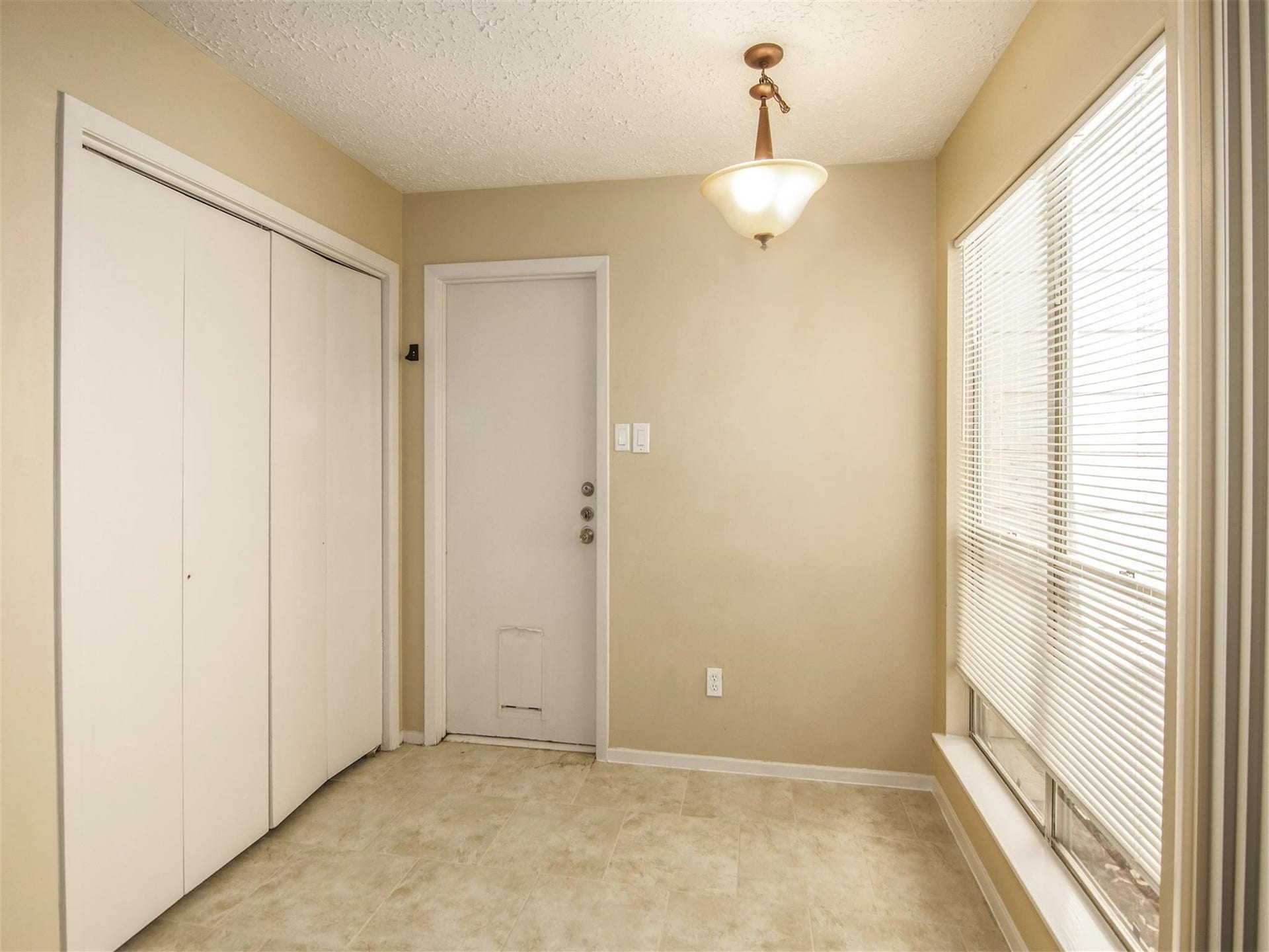6924 Foxmont Lane, Humble, TX 77338