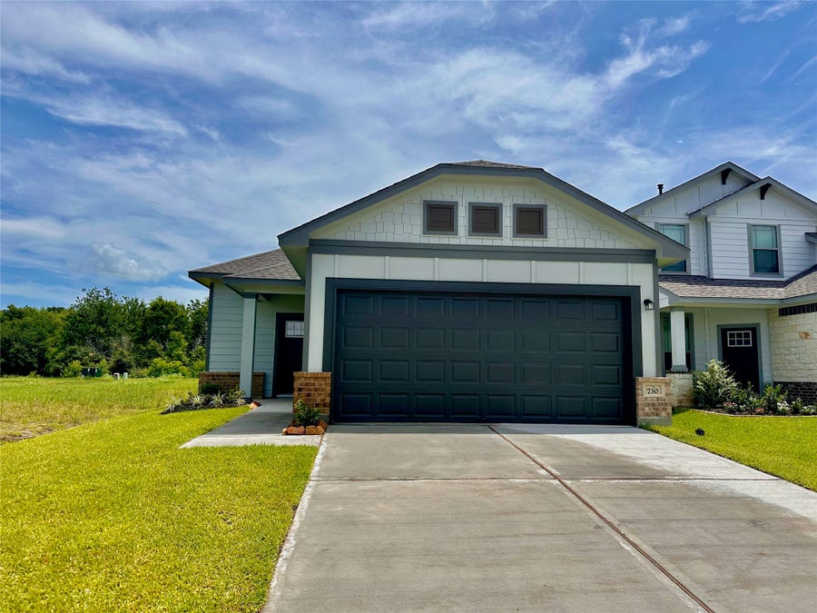 Property photo for 730 Tejas Village Parkway, Beasley, TX