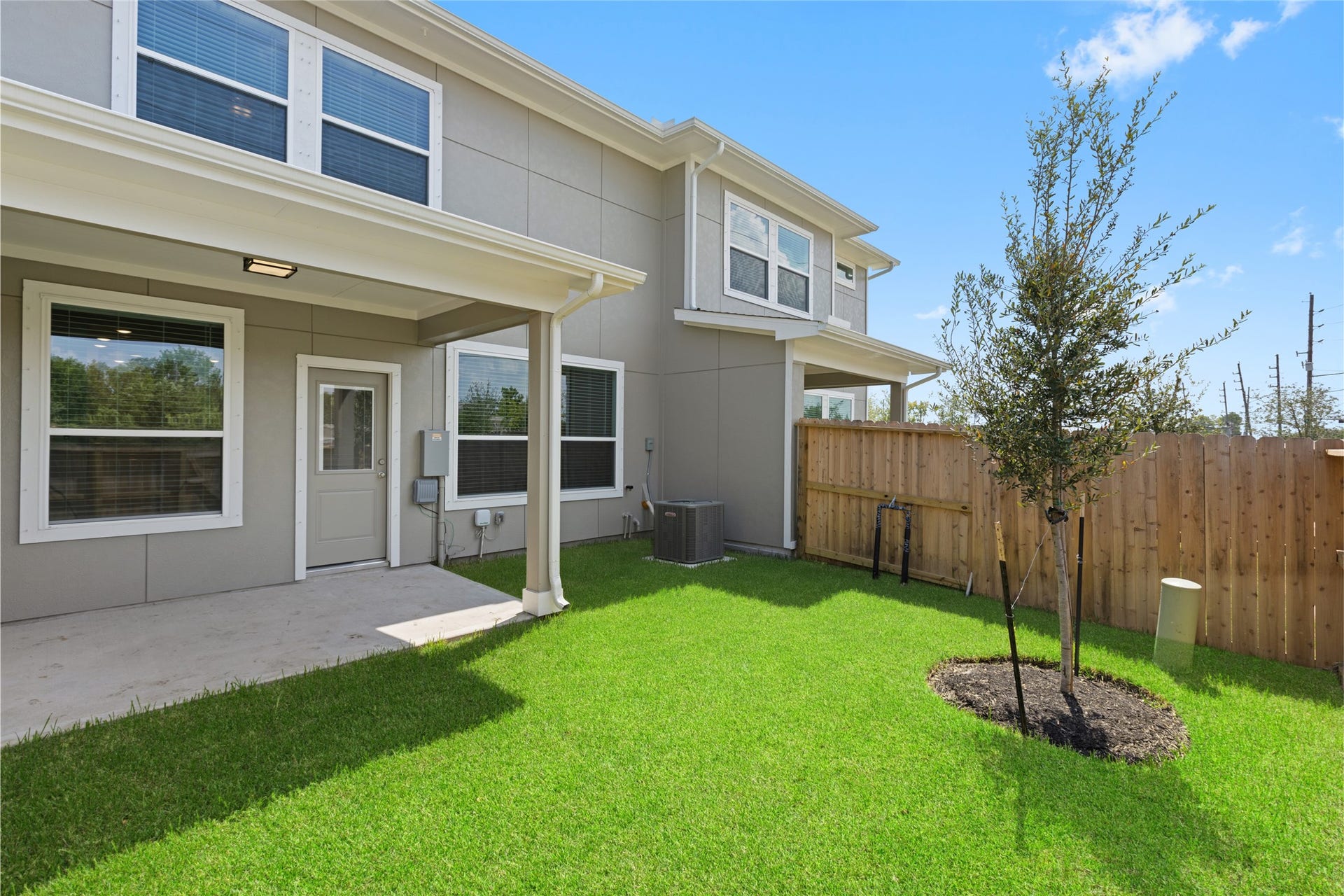 2916 Newloch Lane, Pearland, TX 77584 2916 Newloch Lane, Pearland, TX 77584