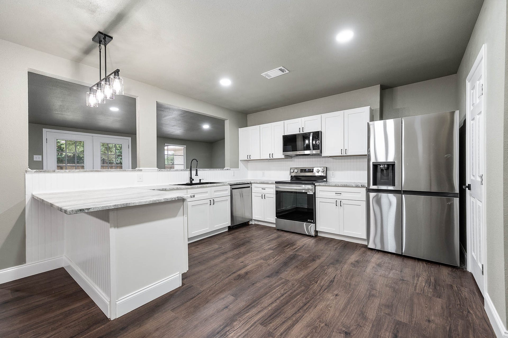717 Cedar Lawn Drive, Alvin, TX 77511 717 Cedar Lawn Drive, Alvin, TX 77511