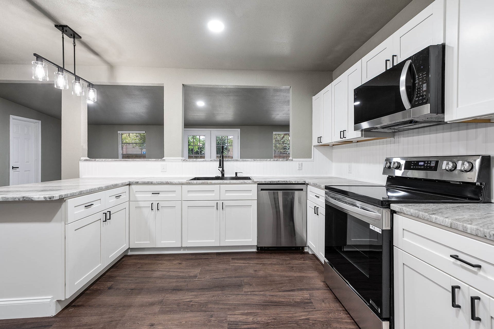 717 Cedar Lawn Drive, Alvin, TX 77511 717 Cedar Lawn Drive, Alvin, TX 77511