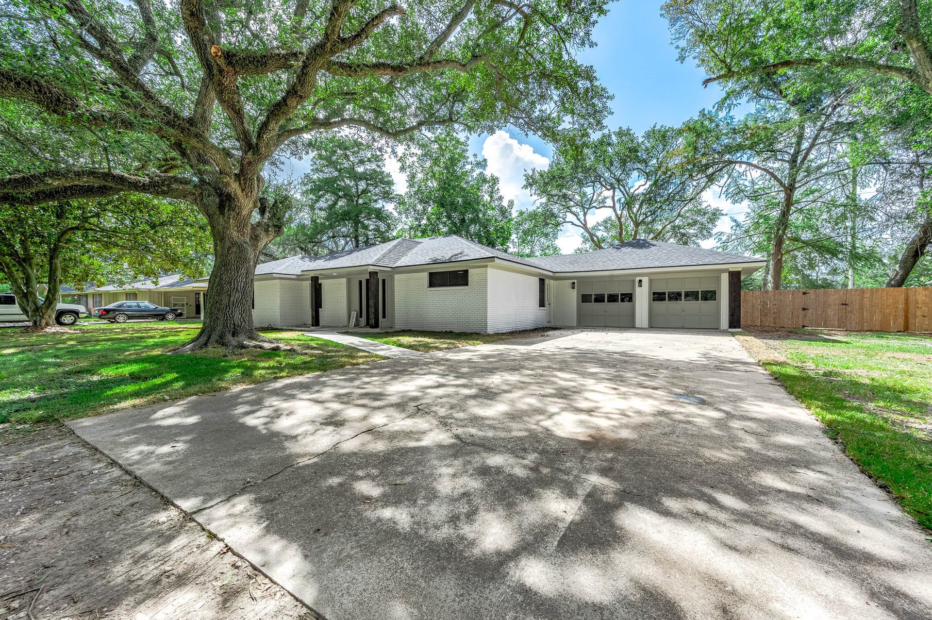 717 Cedar Lawn Drive, Alvin, TX 77511 Well Established Neighborhood