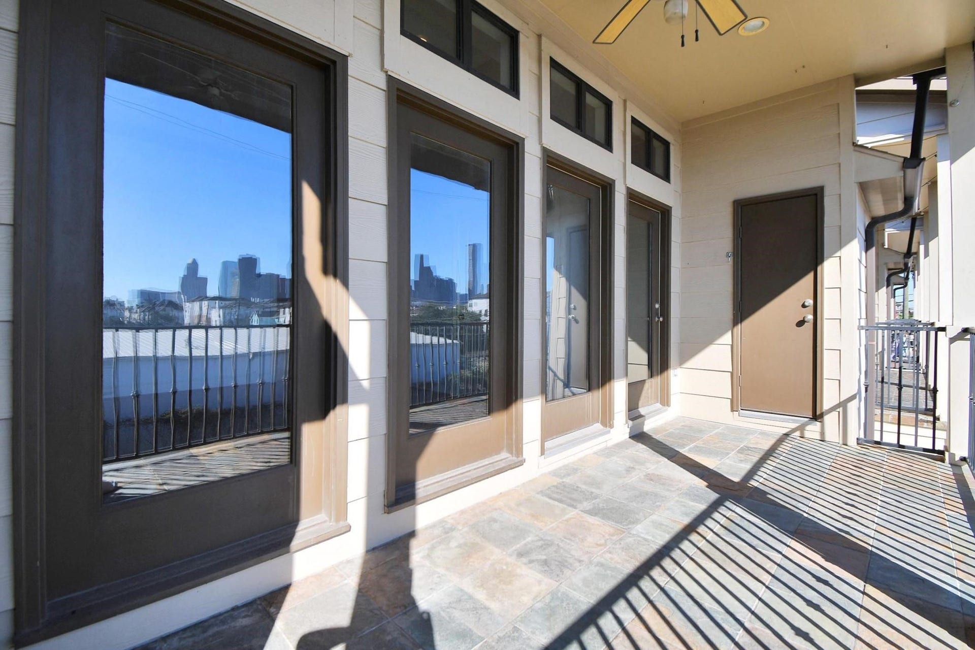 1908 Winter Street, Houston, TX 77007 1908 Winter Street, Houston, TX 77007