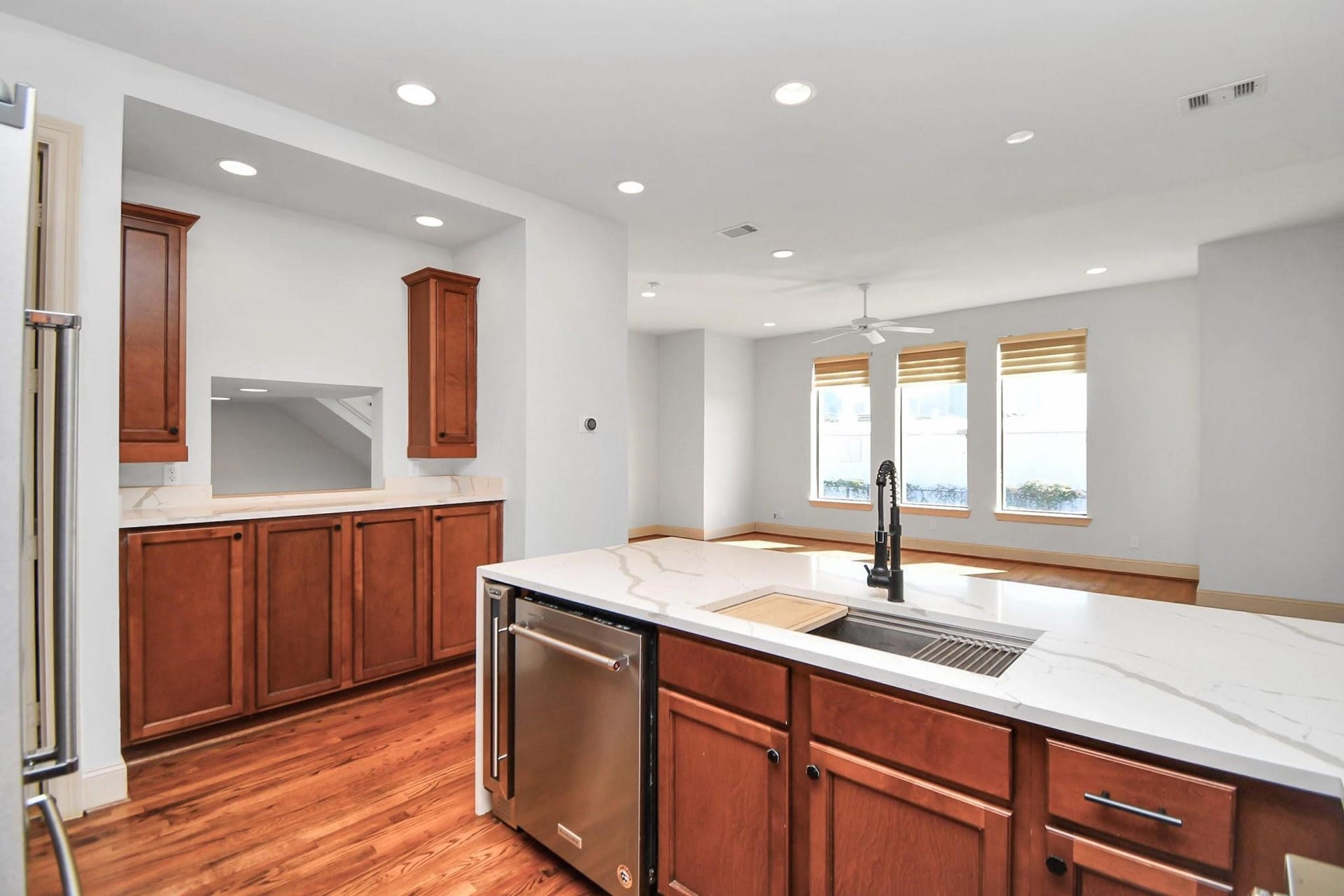 1908 Winter Street, Houston, TX 77007 1908 Winter Street, Houston, TX 77007