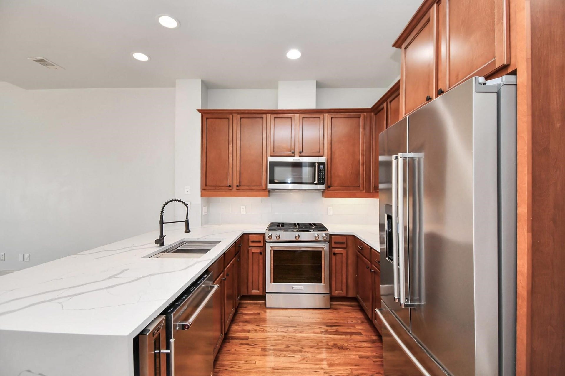 1908 Winter Street, Houston, TX 77007 1908 Winter Street, Houston, TX 77007