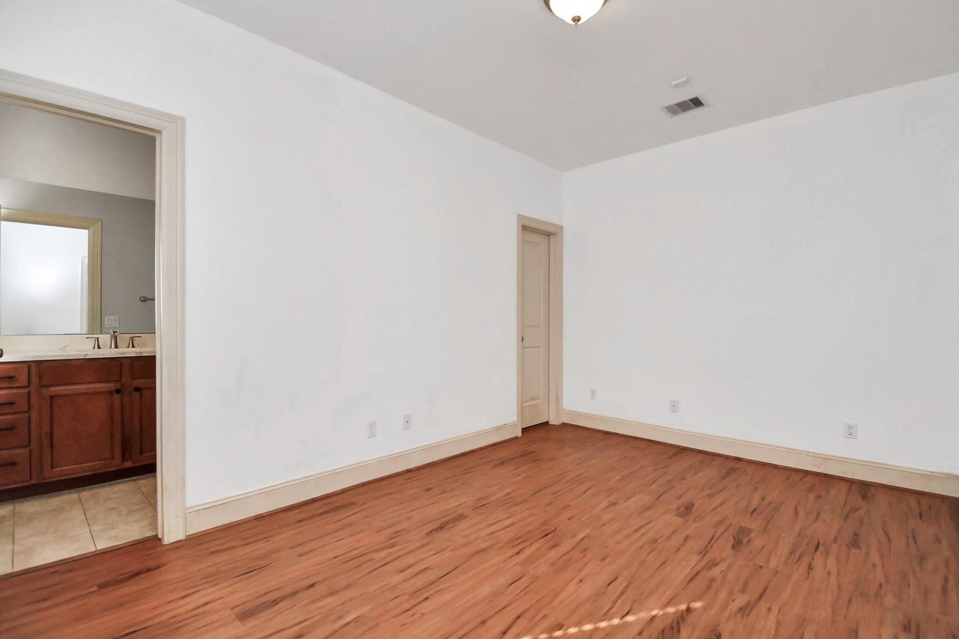1908 Winter Street, Houston, TX 77007 1908 Winter Street, Houston, TX 77007