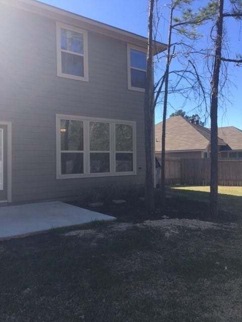 1019 Arbor Way, Conroe, TX 77303 1019 Arbor Way, Conroe, TX 77303
