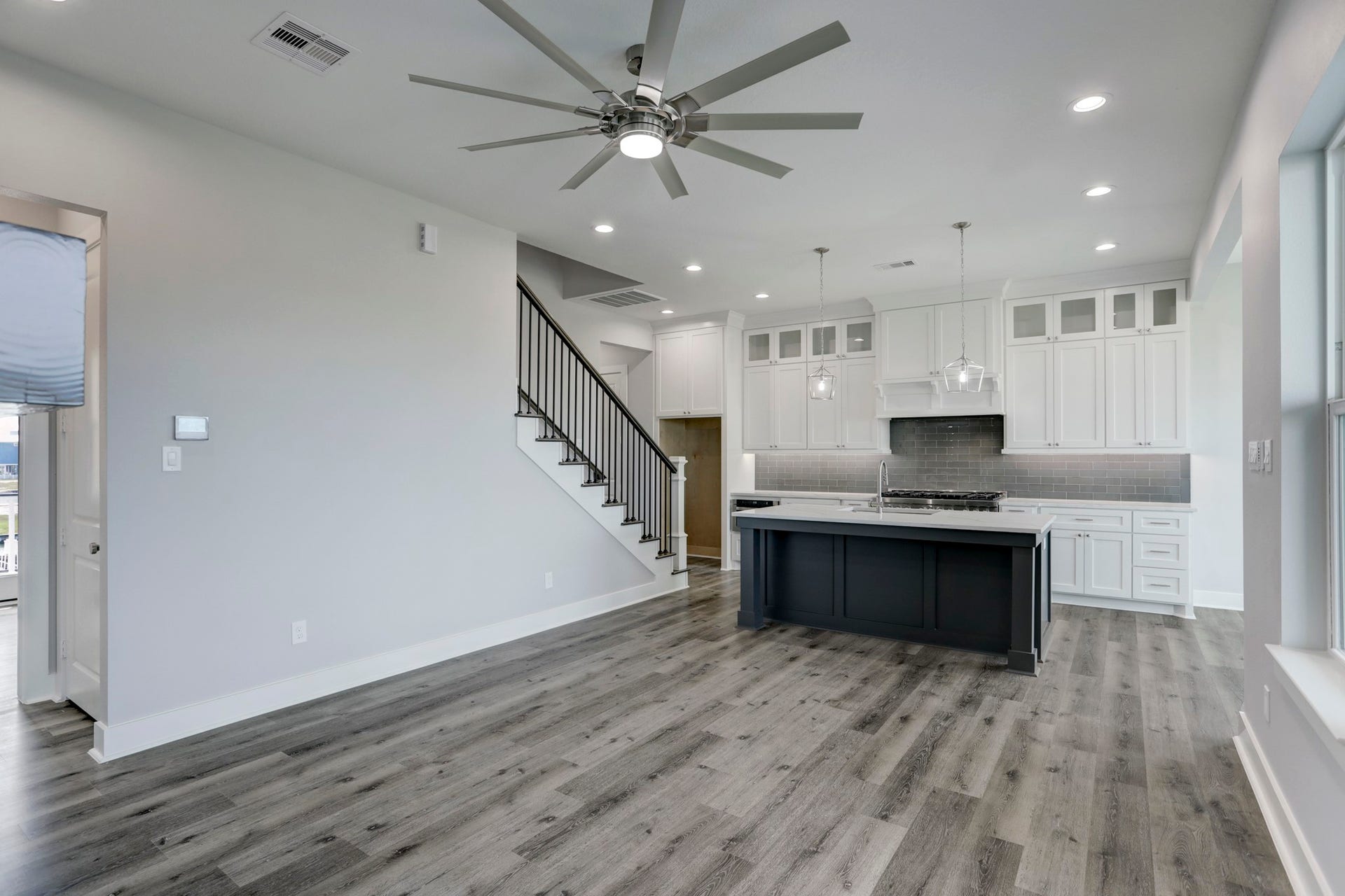 20 Largo, Hitchcock, TX 77563 20 Largo, Hitchcock, TX 77563