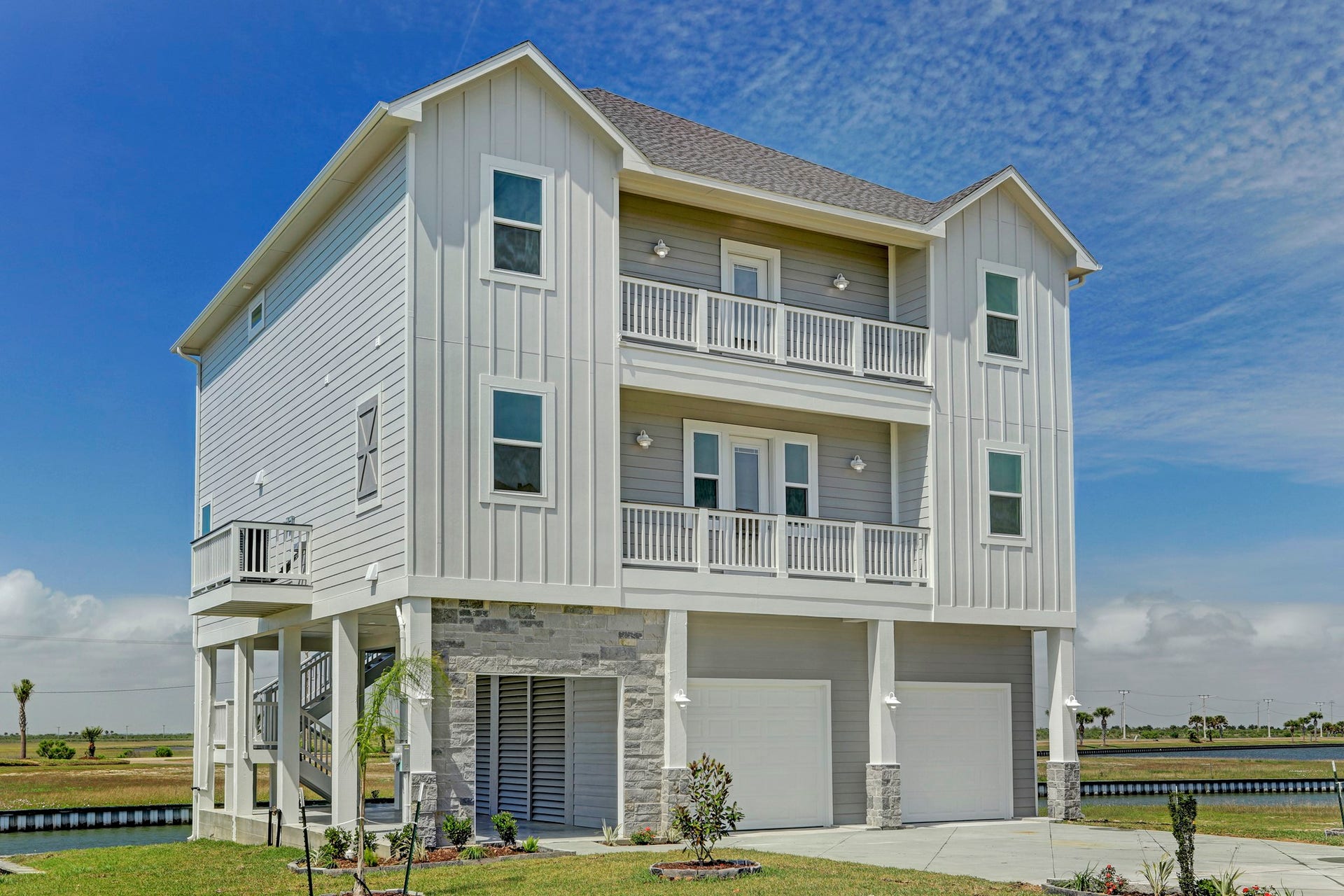 20 Largo, Hitchcock, TX 77563 20 Largo, Hitchcock, TX 77563