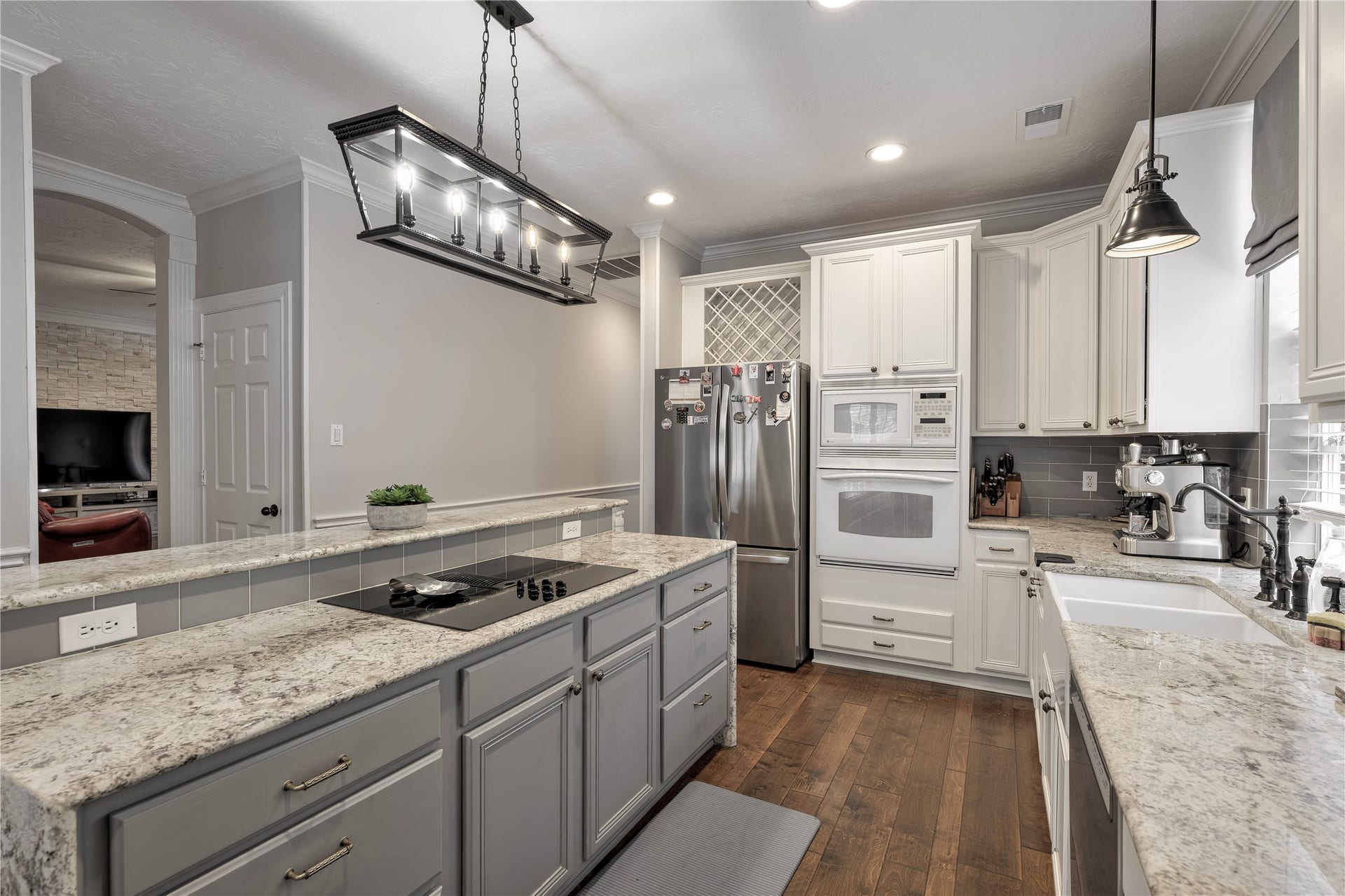 15900 Oleta Lane, Sugar Land, TX 77498 15900 Oleta Lane, Sugar Land, TX 77498