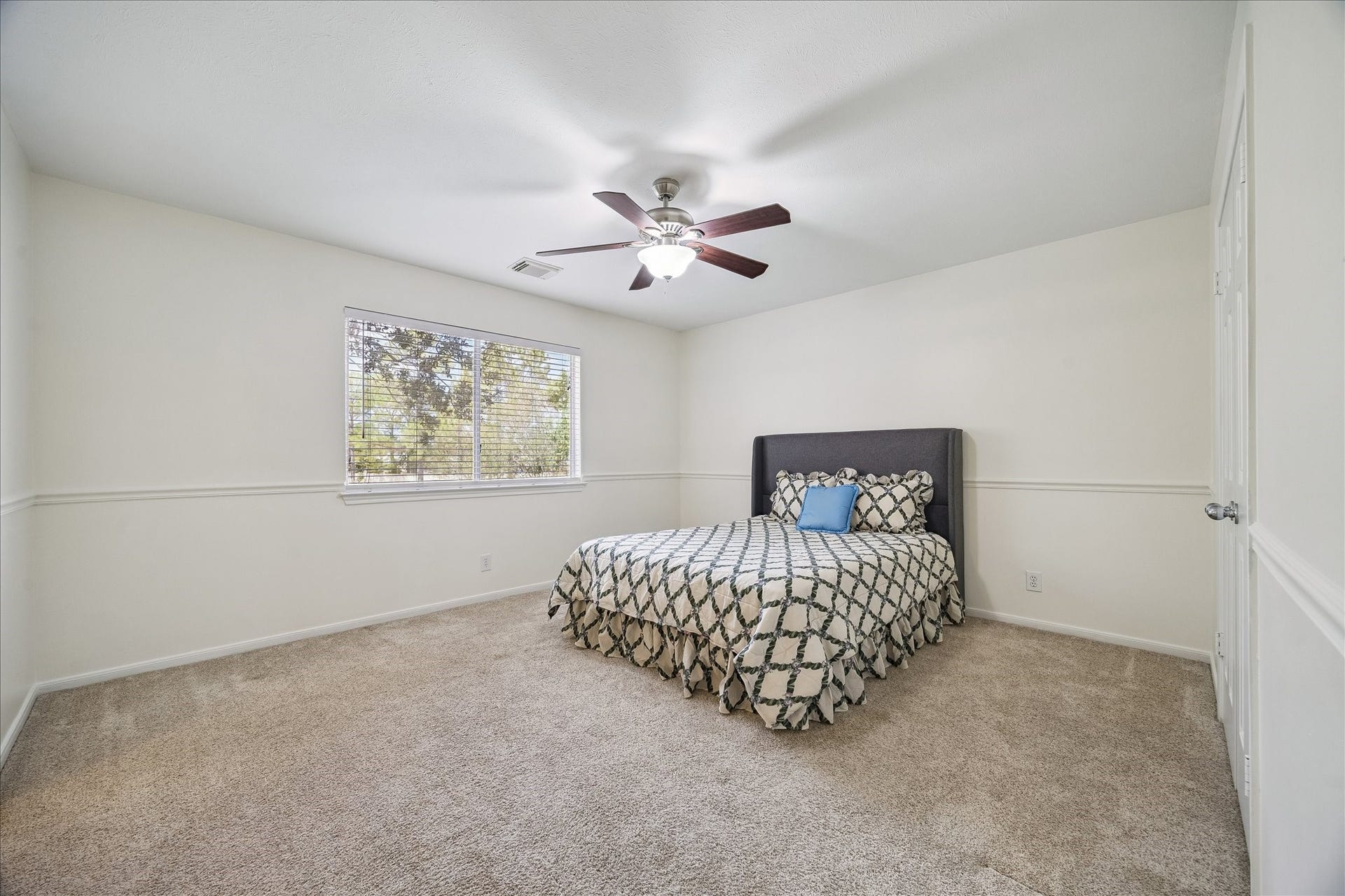1306 Forest Hollow Drive, Missouri City, TX 77459 1306 Forest Hollow Drive, Missouri City, TX 77459