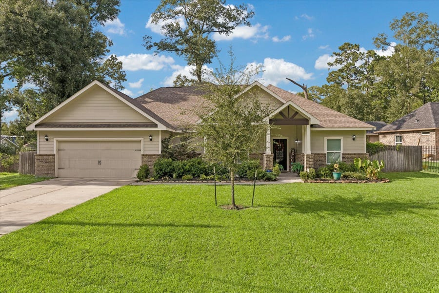 Property photo for 23515 Creek Wood Drive, Spring, TX