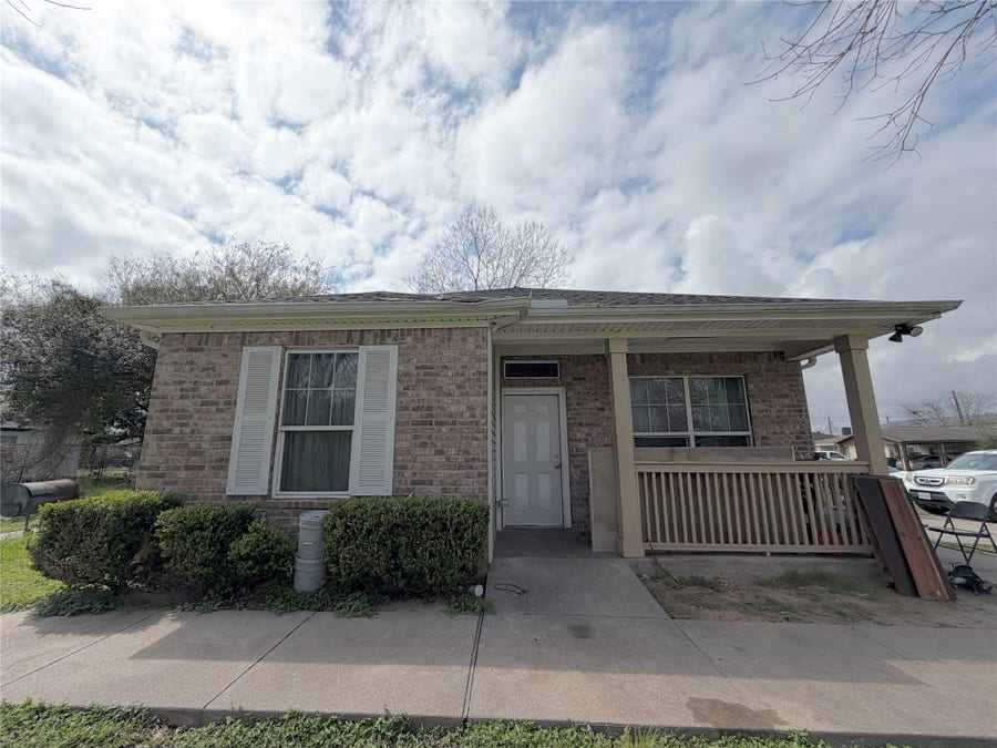 Property photo for 6713 Woodrow Street, Texas City, TX