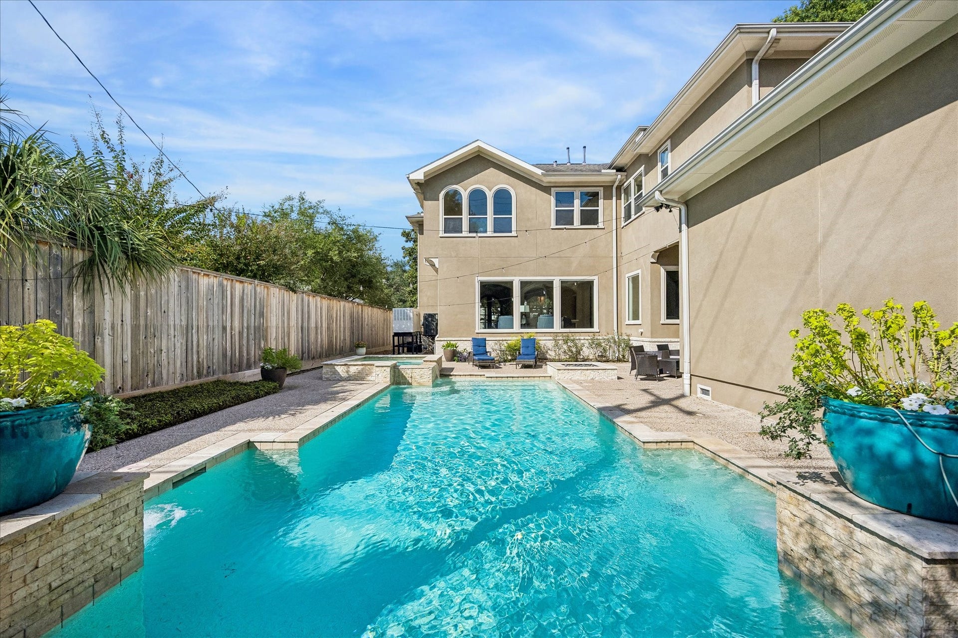 4901 Holt Street, Bellaire, TX 77401 4901 Holt Street, Bellaire, TX 77401