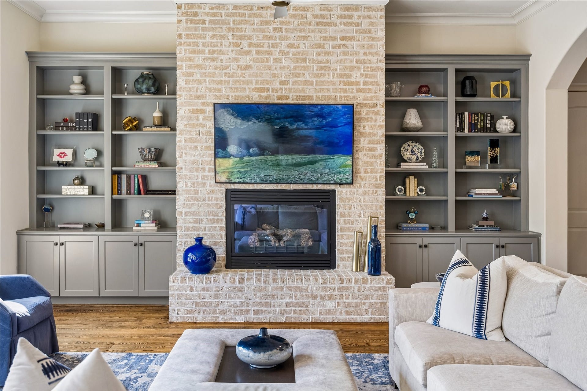 4901 Holt Street, Bellaire, TX 77401 4901 Holt Street, Bellaire, TX 77401