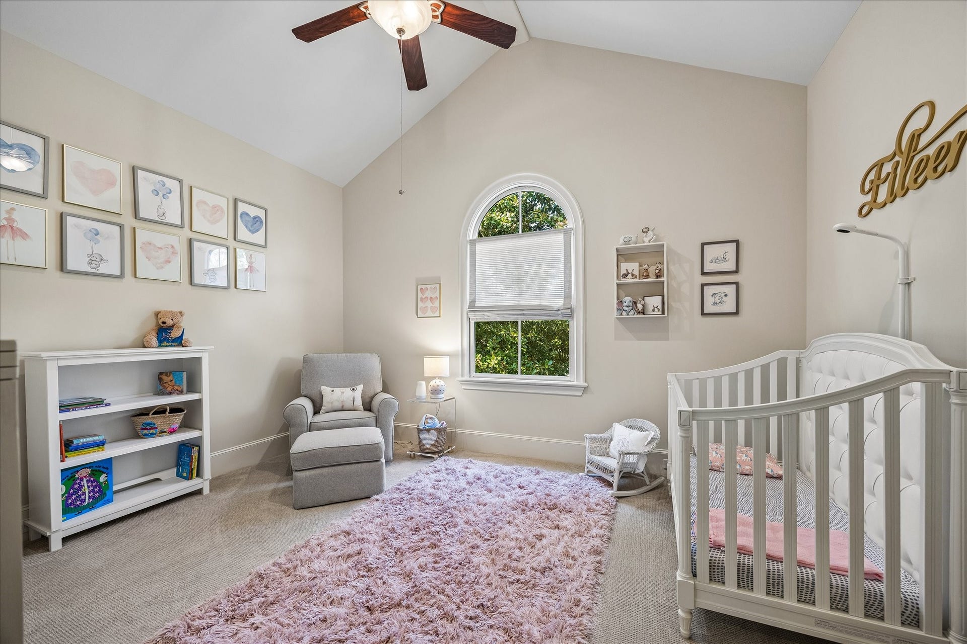 4901 Holt Street, Bellaire, TX 77401 4901 Holt Street, Bellaire, TX 77401