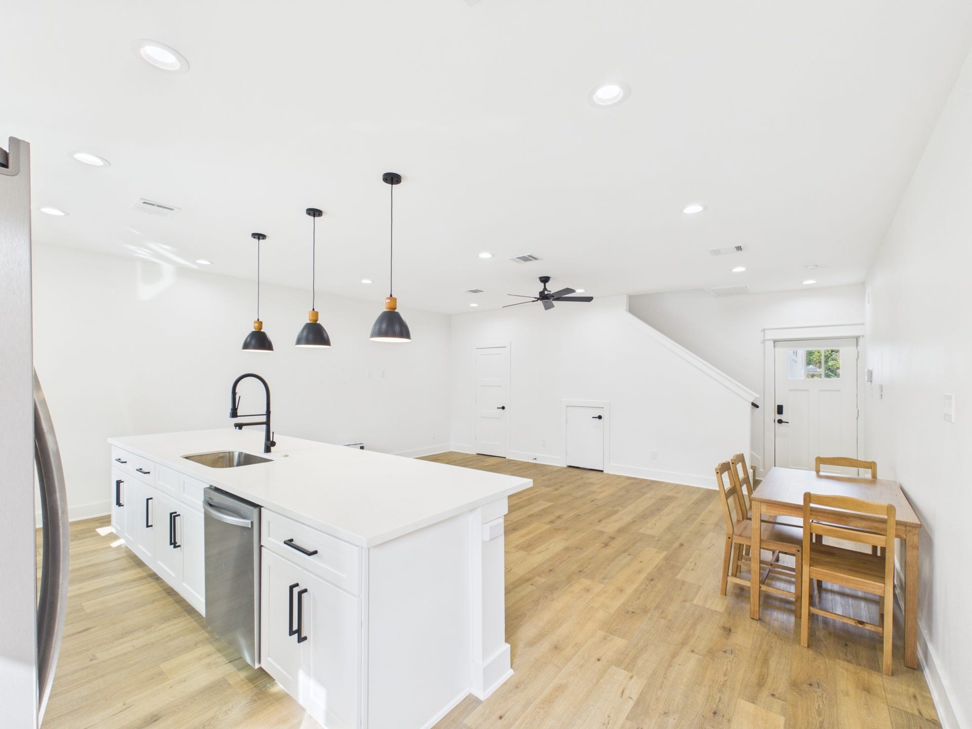 8421 Venus Street, #B, Houston, TX 77088 8421 Venus Street, #B, Houston, TX 77088
