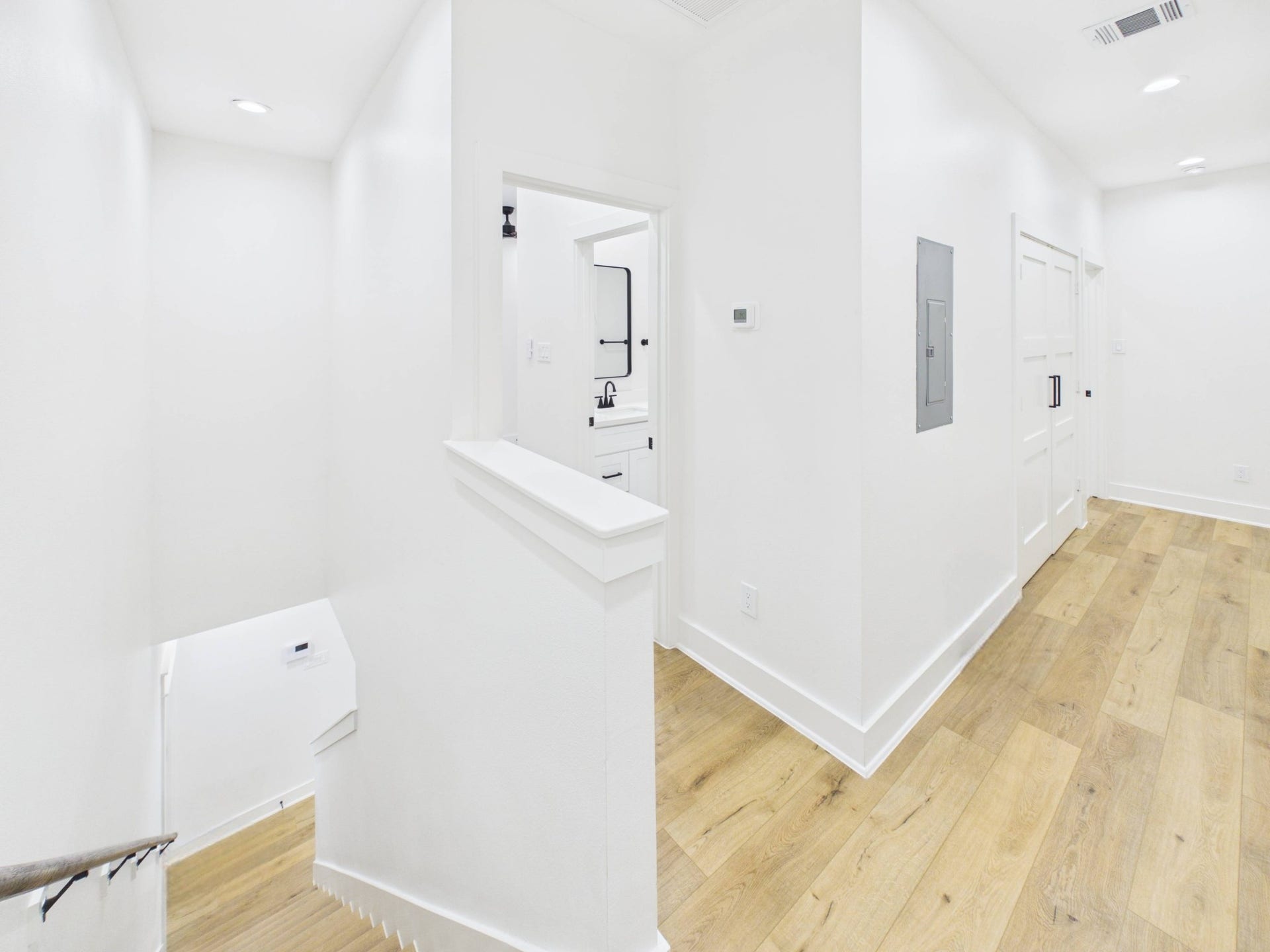 8421 Venus Street, #B, Houston, TX 77088 8421 Venus Street, #B, Houston, TX 77088