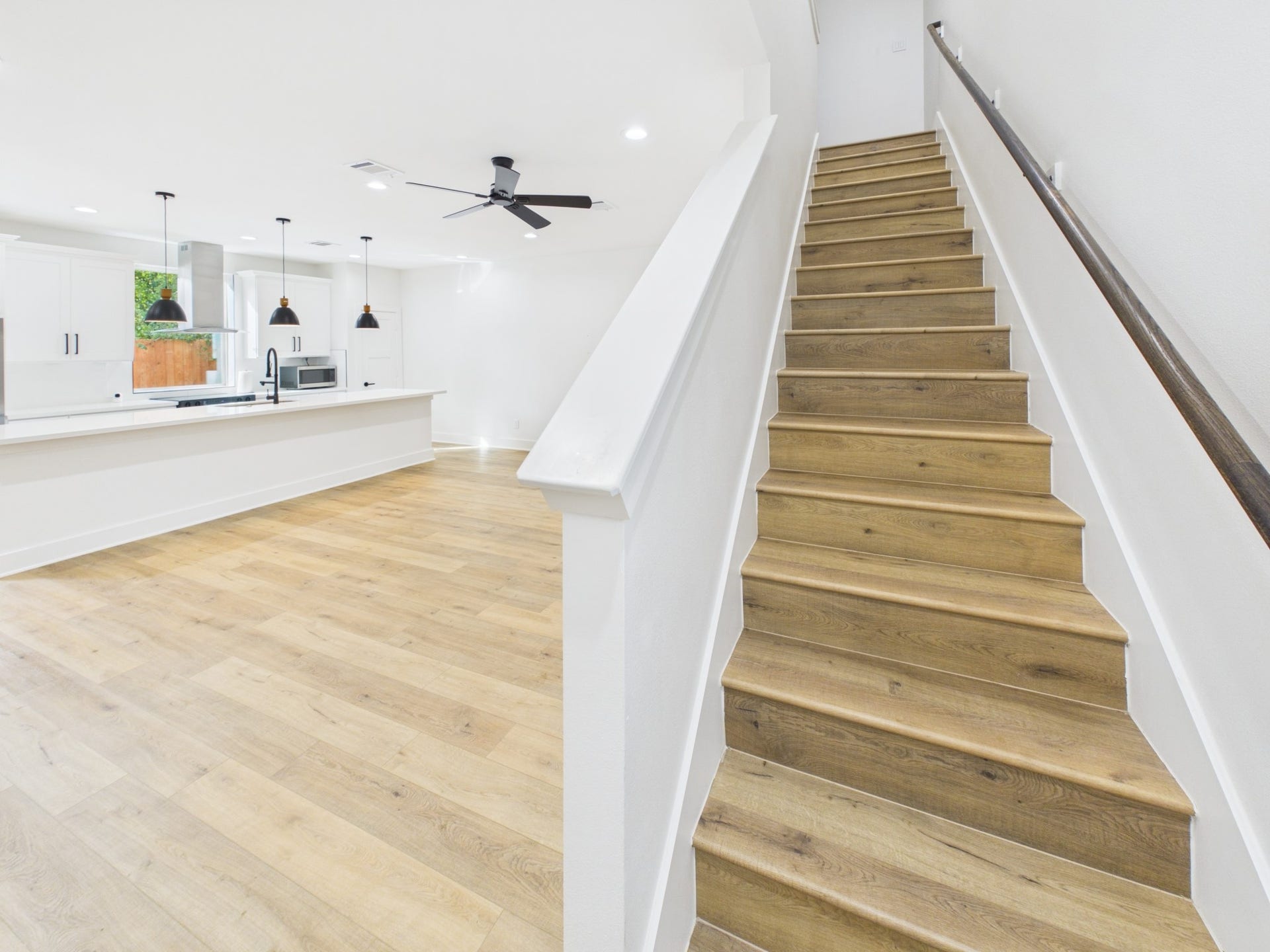 8421 Venus Street, #B, Houston, TX 77088 8421 Venus Street, #B, Houston, TX 77088