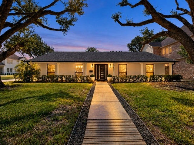 12503 Barryknoll Lane, Houston, TX 77024 Front of the house.