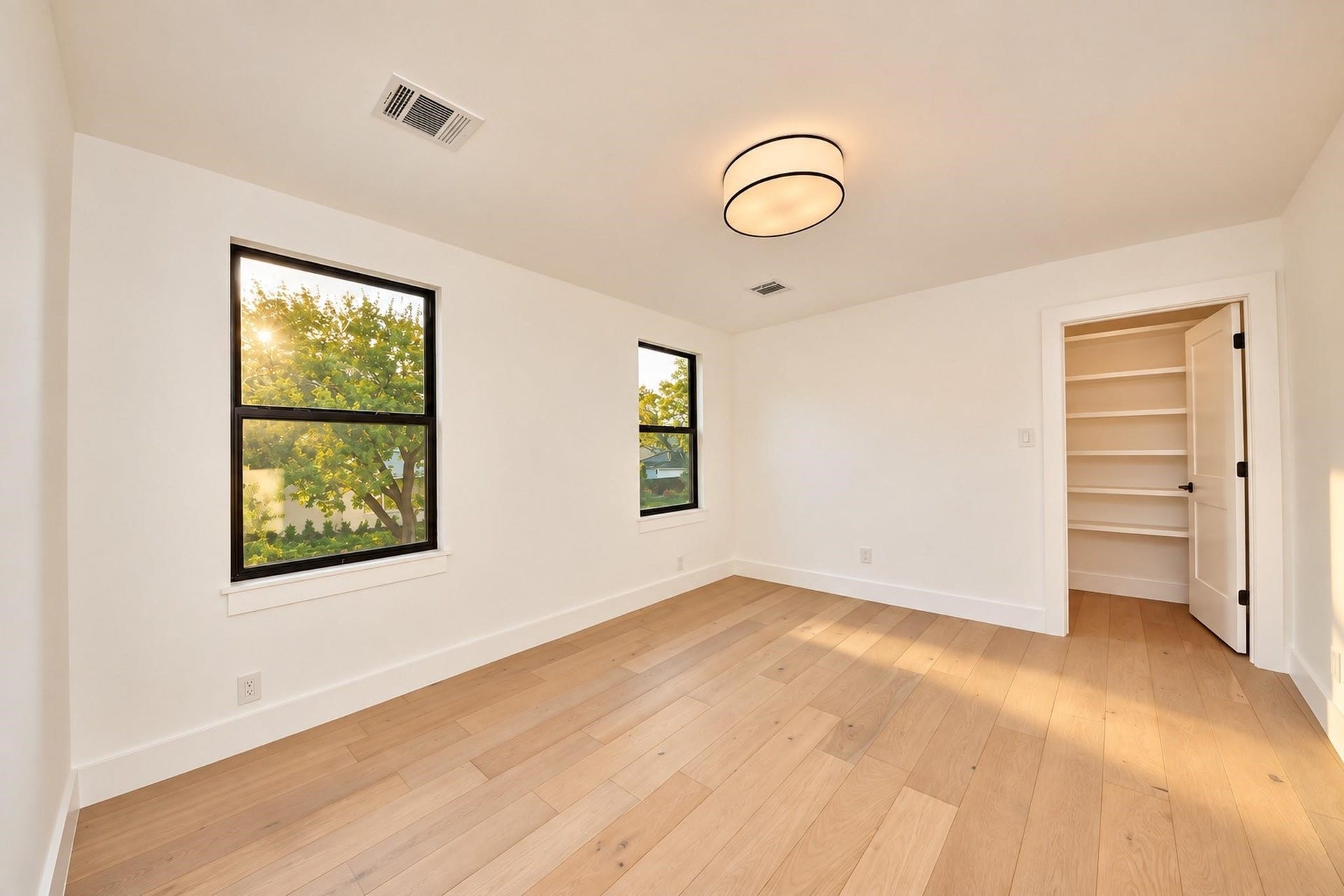 12503 Barryknoll Lane, Houston, TX 77024 Fourth bedroom on 2/F
