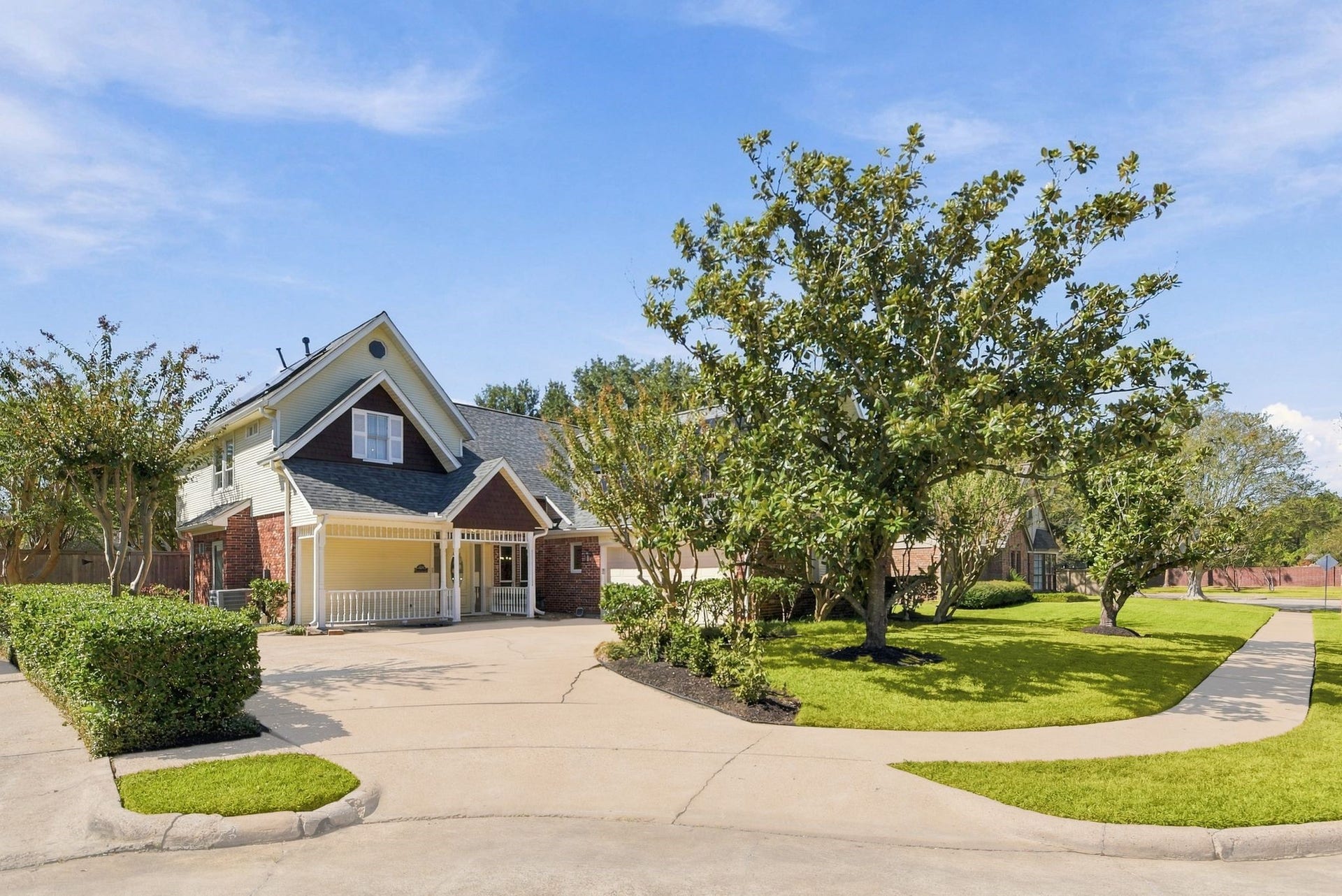 15039 Coral Sands Drive, Houston, TX 77062 15039 Coral Sands Drive, Houston, TX 77062