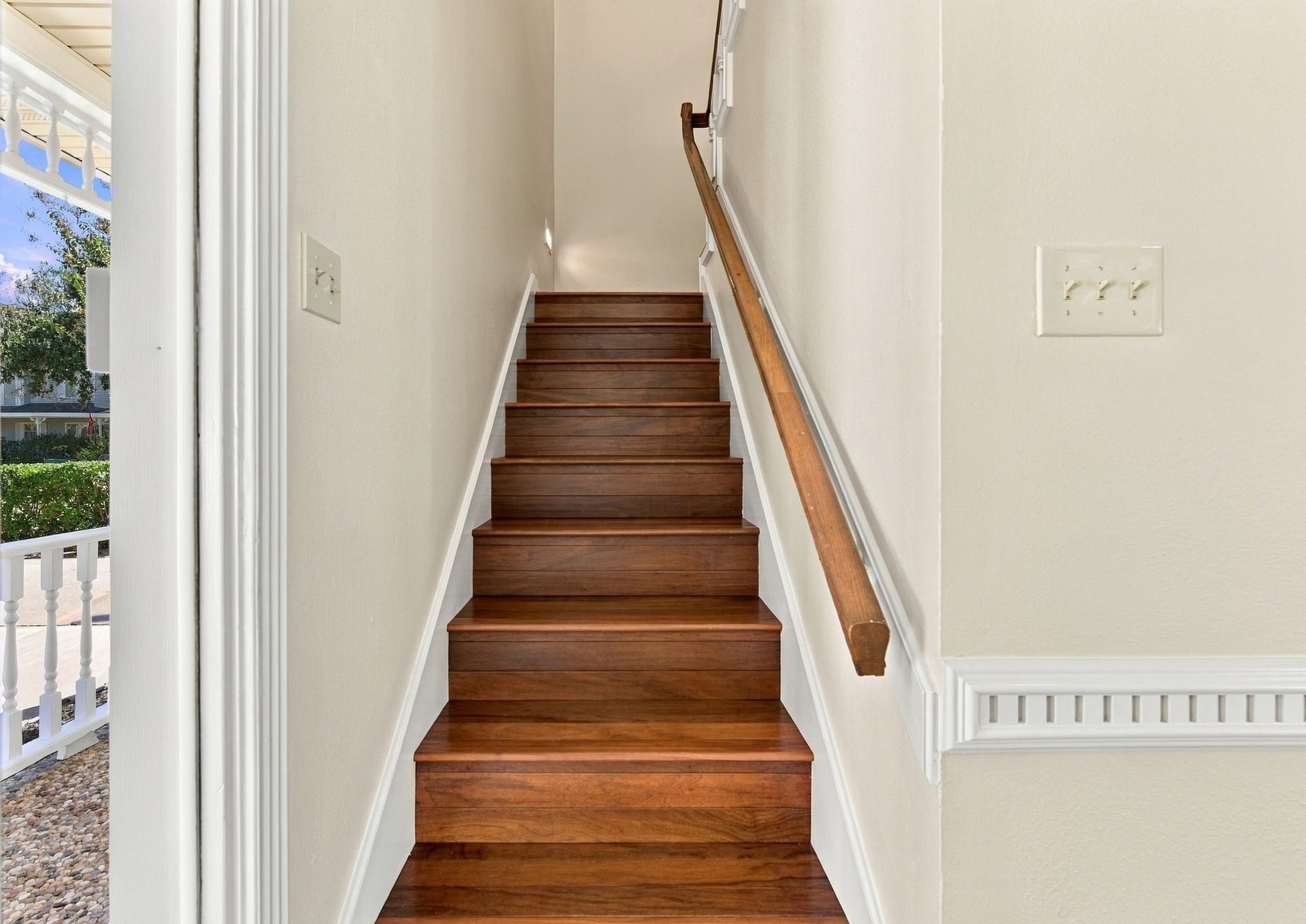 15039 Coral Sands Drive, Houston, TX 77062 15039 Coral Sands Drive, Houston, TX 77062