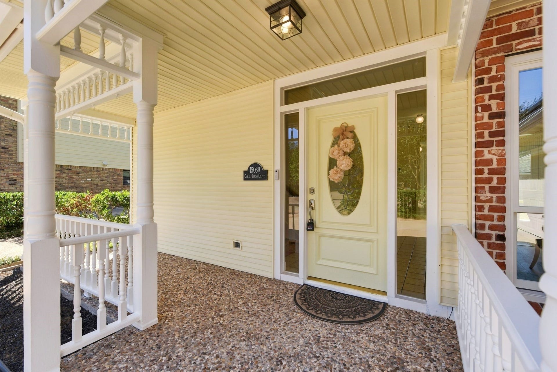 15039 Coral Sands Drive, Houston, TX 77062 15039 Coral Sands Drive, Houston, TX 77062