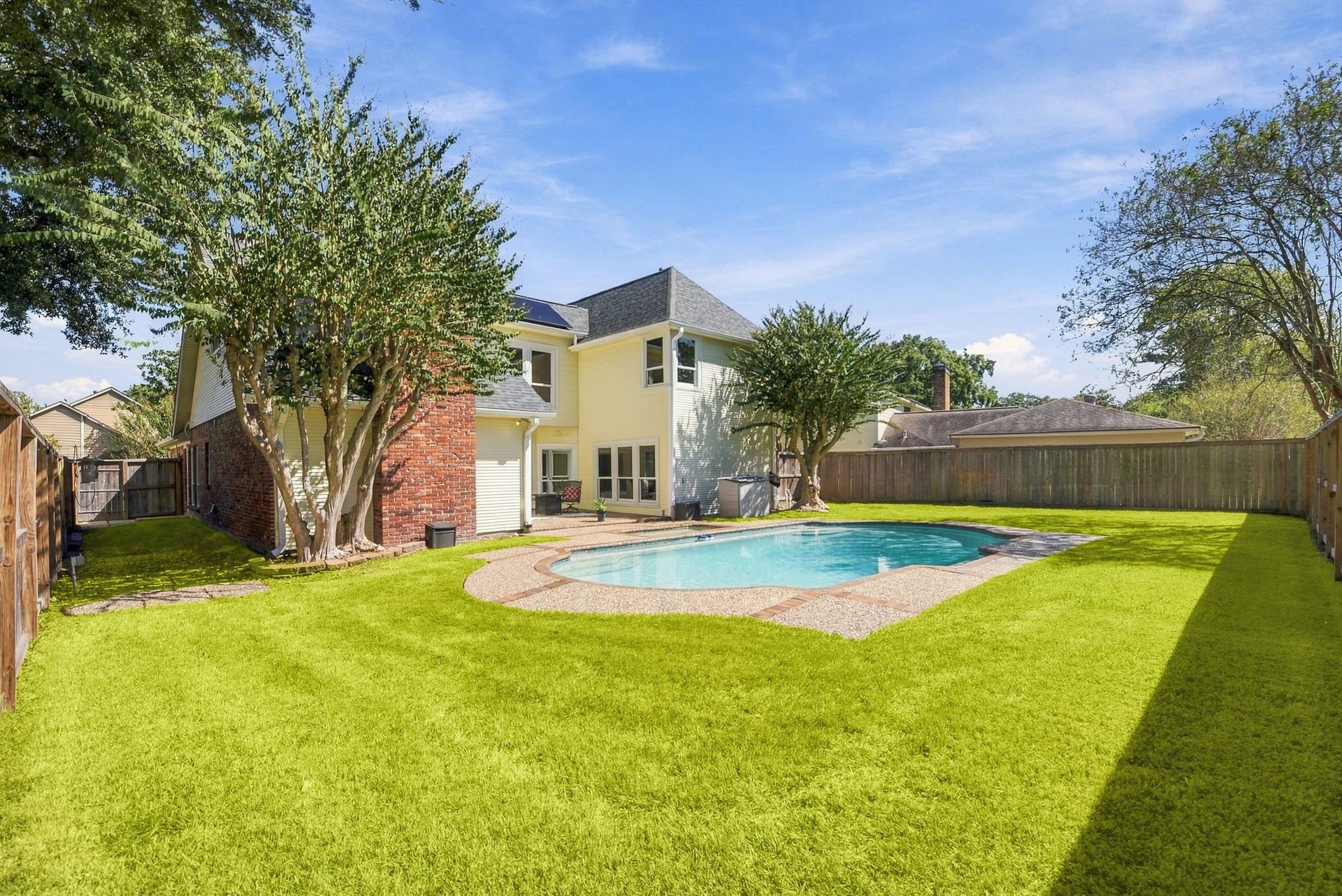 15039 Coral Sands Drive, Houston, TX 77062 15039 Coral Sands Drive, Houston, TX 77062