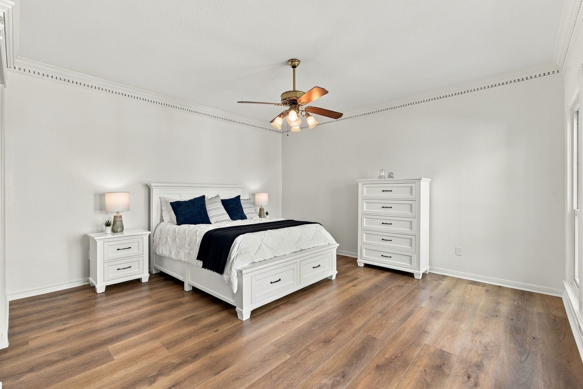15039 Coral Sands Drive, Houston, TX 77062 15039 Coral Sands Drive, Houston, TX 77062