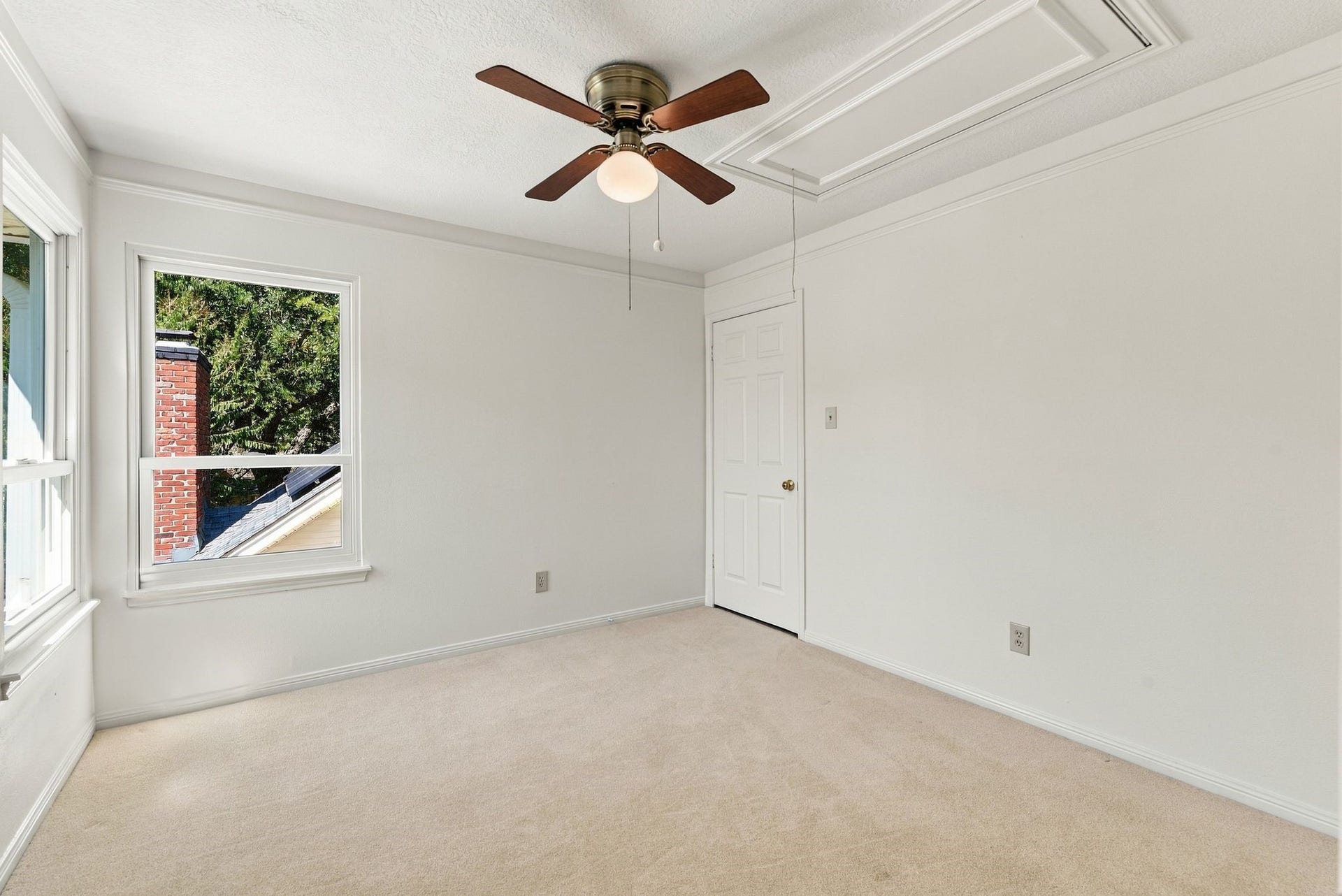 15039 Coral Sands Drive, Houston, TX 77062 15039 Coral Sands Drive, Houston, TX 77062